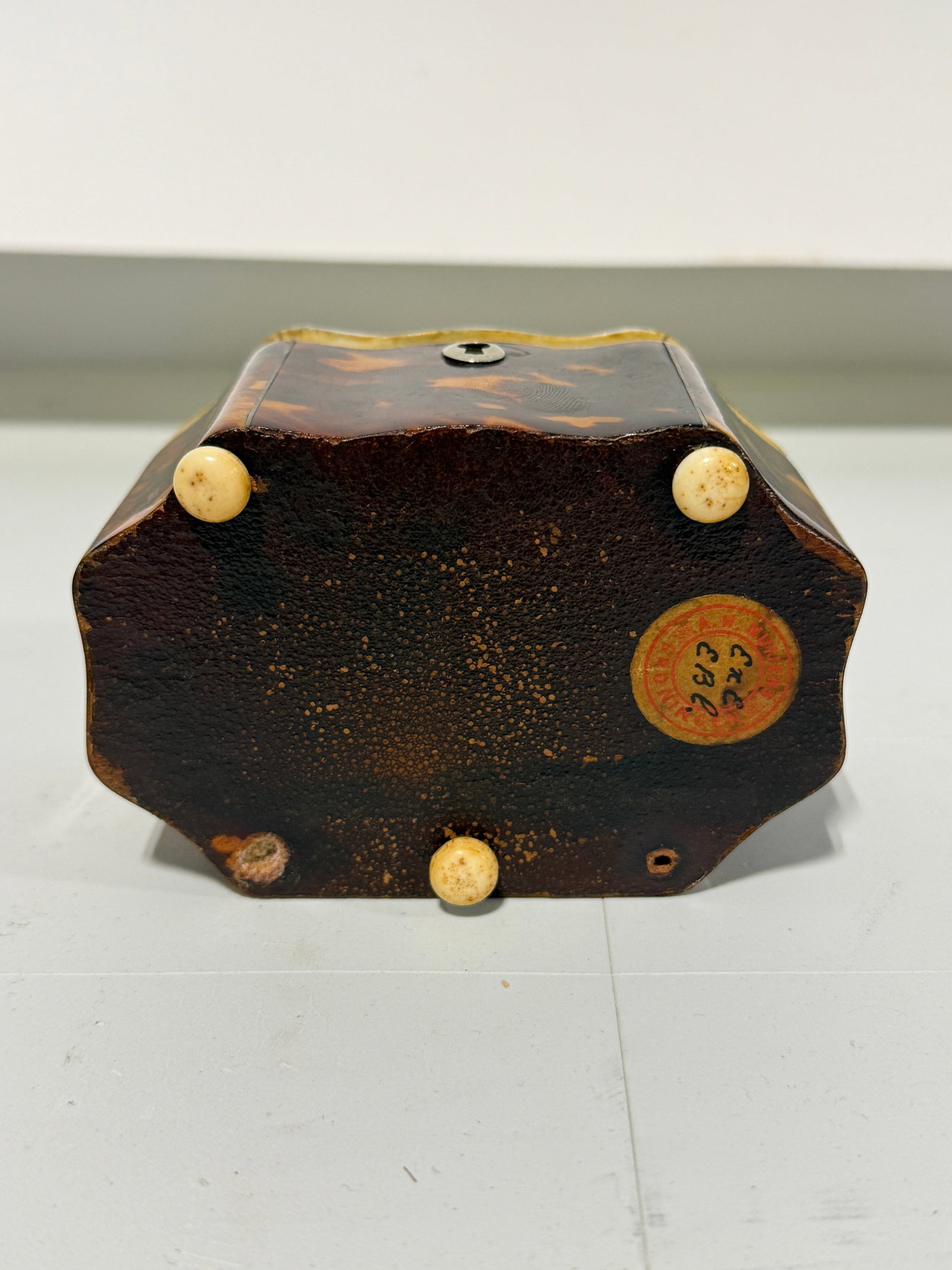 Dutch Regency Tortoiseshell Tea Caddy, Circa 1820 - 10