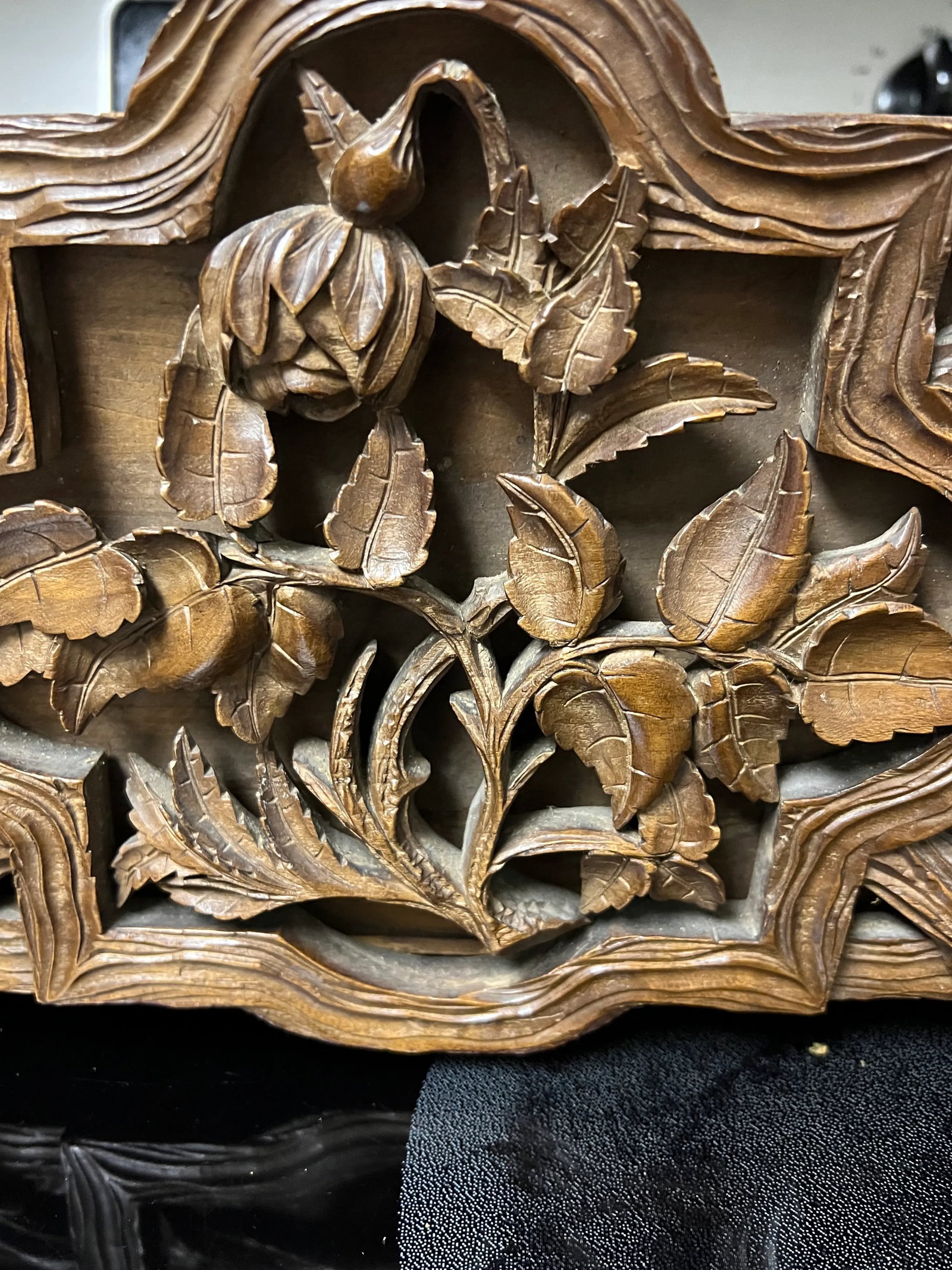 Late 19th Century Black Forest Carved Wood Jardiniere or Planter With Toby West Tag - 2