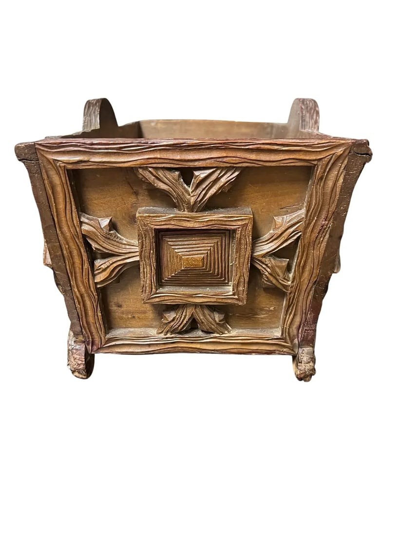 Late 19th Century Black Forest Carved Wood Jardiniere or Planter With Toby West Tag - 5