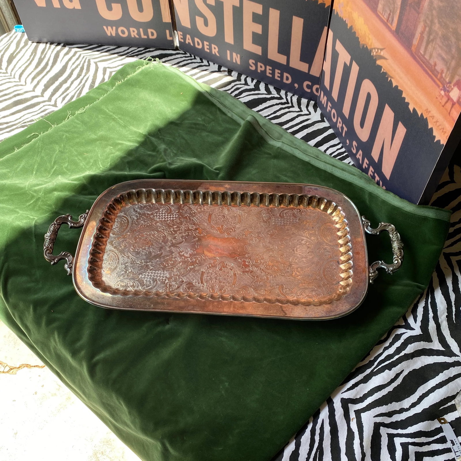 1970s Large Footed Silver Serving Tray With Etchings - 11