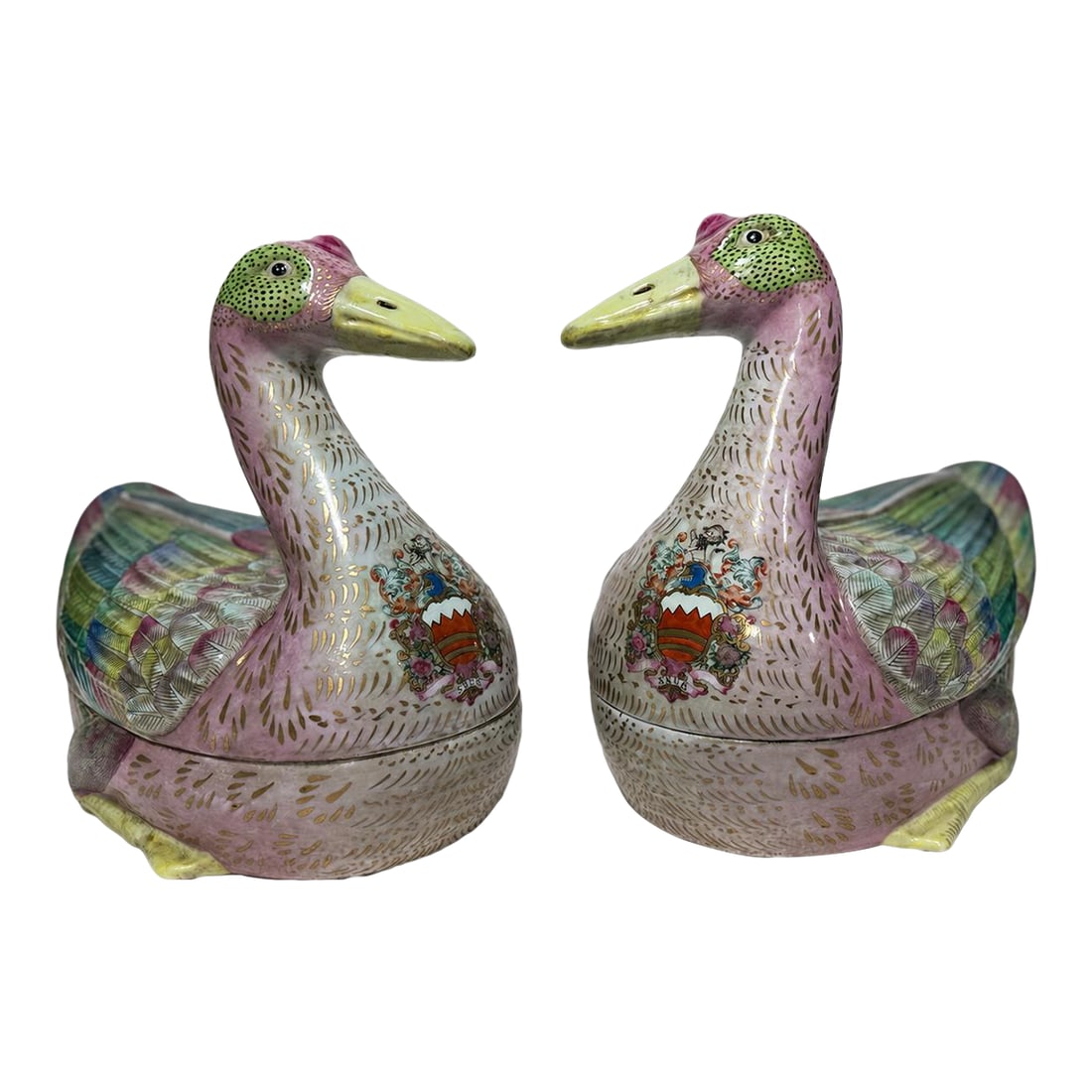 Late 20th Century Chinese Export-Style Famille Rose Armorial Porcelain Duck-Form Covered Tureens - a: Pair of Chinese Export-Style Famille Rose Armorial Porcelain Duck-Form Covered Tureens A highly decorative pair of export-style porcelain covered tureens, each modeled in the form of a seated waterfow