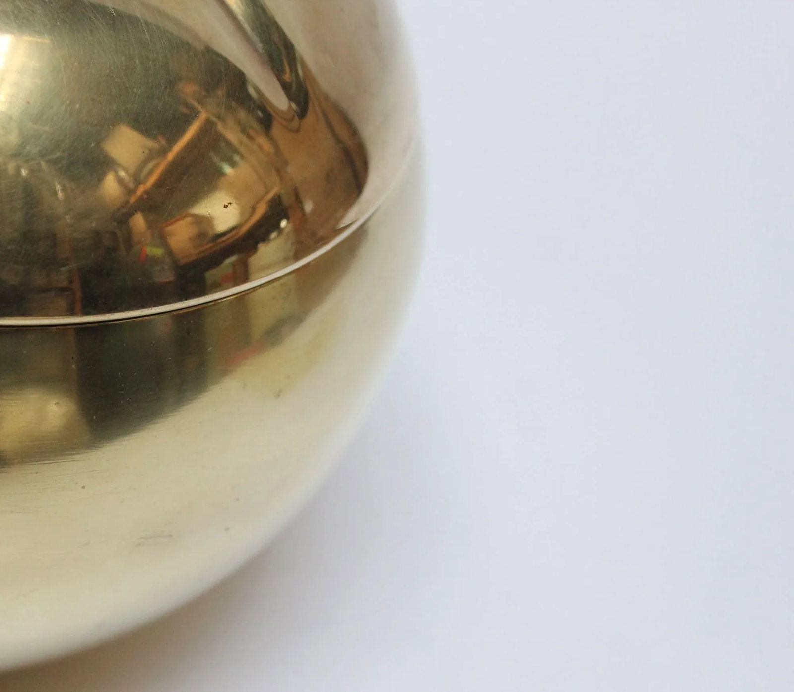 Mid-Century Italian Modern Brass "Pumpkin" Ice Bucket - 10