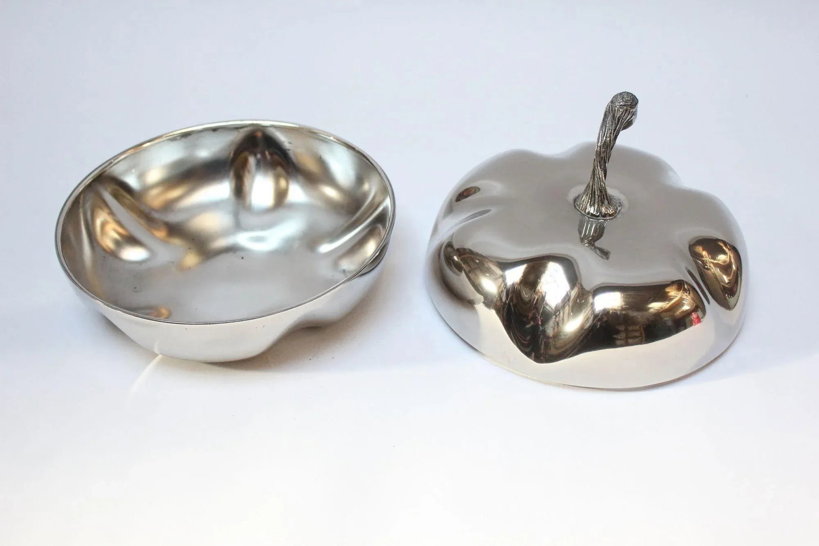 Italian Modernist Silver-Plated "Squash" Lidded Serving/Candy Dish - 5
