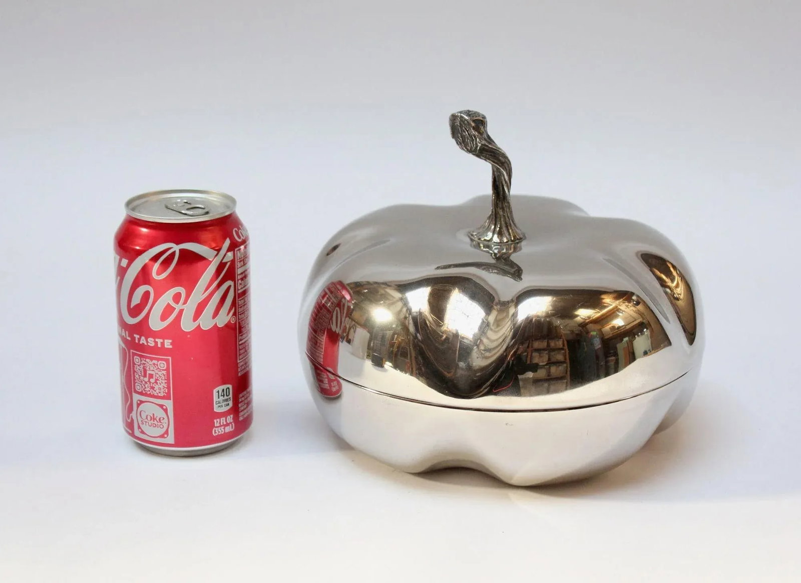 Italian Modernist Silver-Plated "Squash" Lidded Serving/Candy Dish - 6