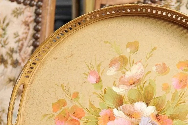 Early 20th Century French Tole Tray with Hand-Painted Bouquet of Roses and Pierced Gallery - 4