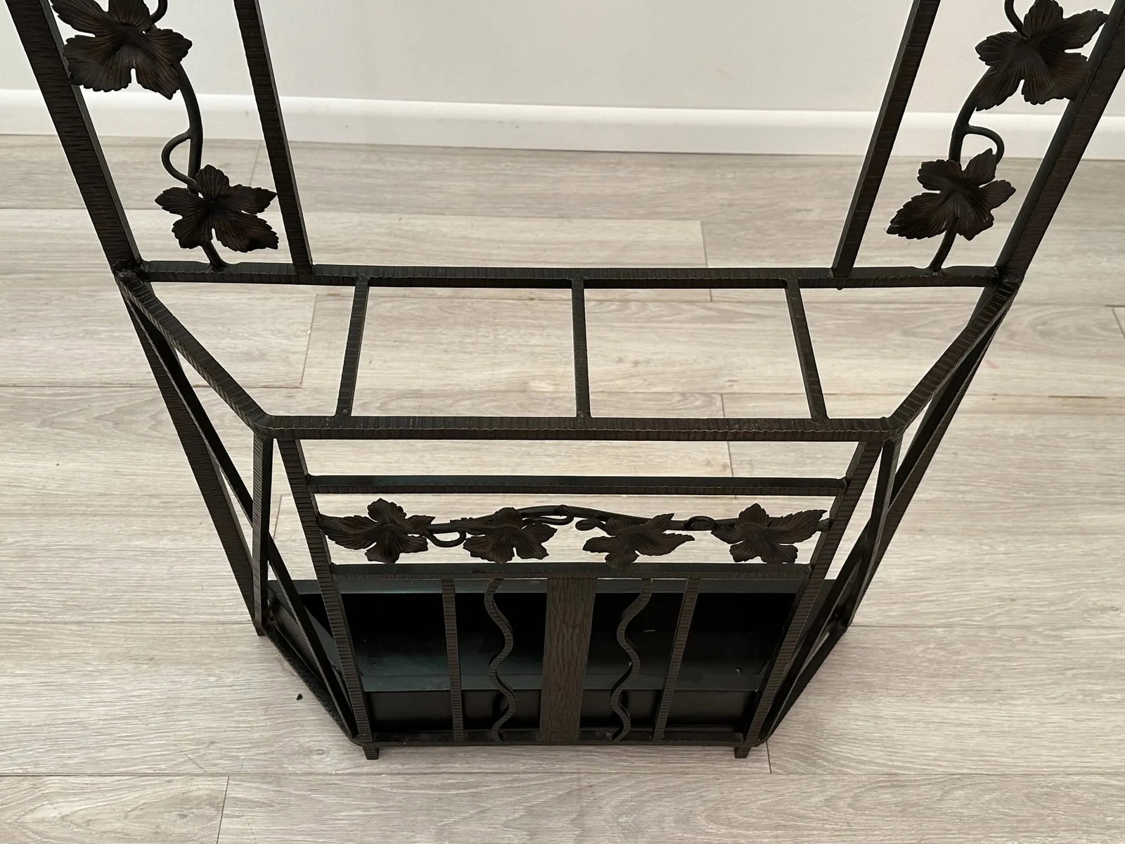 Vintage French Art Deco Iron Hall Hat & Coat Rack With Mirror - 7