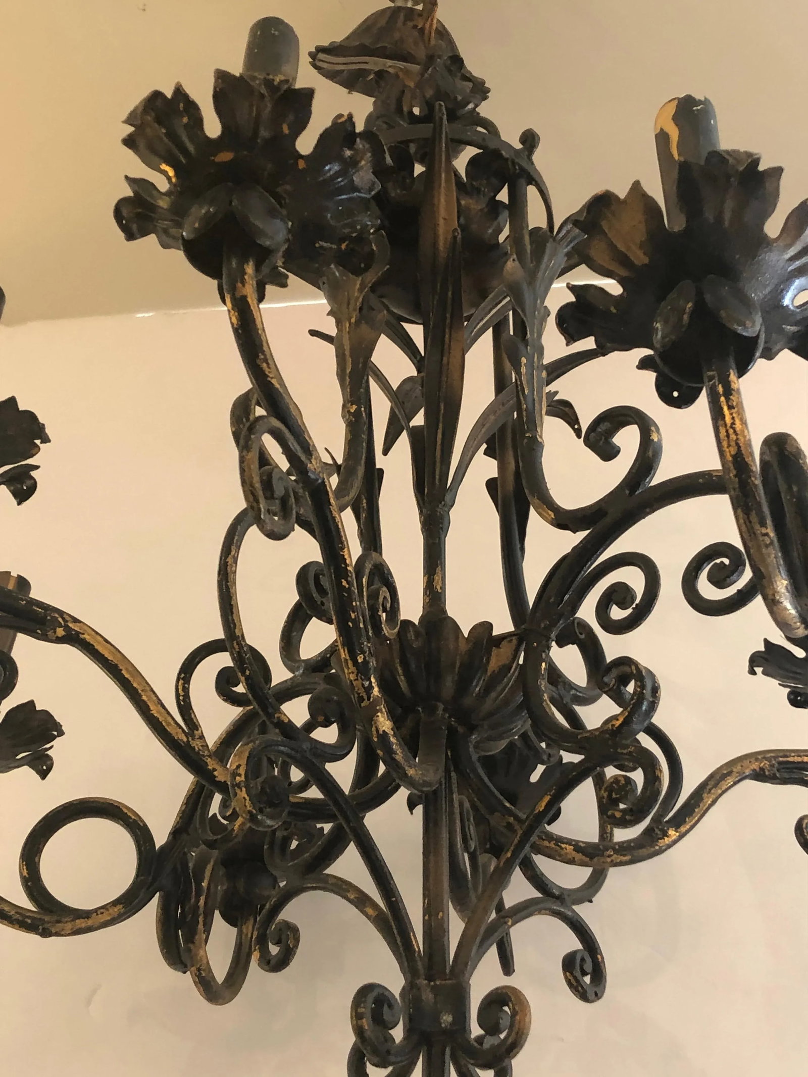 Vintage Italian Black and Gold Iron Tole Chandelier - 2