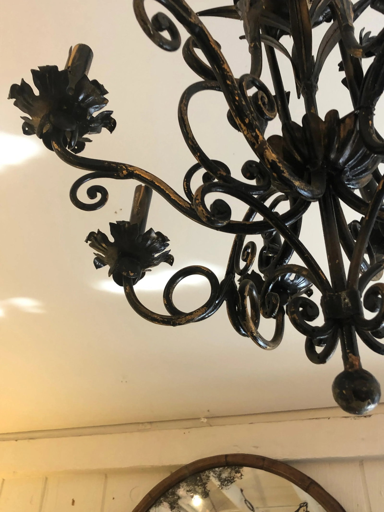 Vintage Italian Black and Gold Iron Tole Chandelier - 6