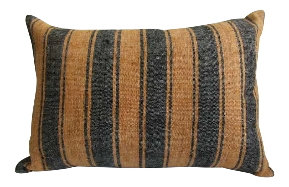 Striped Kilim Pillow: This is a pillow cover made from a vintage kilim rug. The piece was properly washed and ready to use. Pillow inserts not included. Condition: Alterations: Original Condition Unaltered Imperfections: S