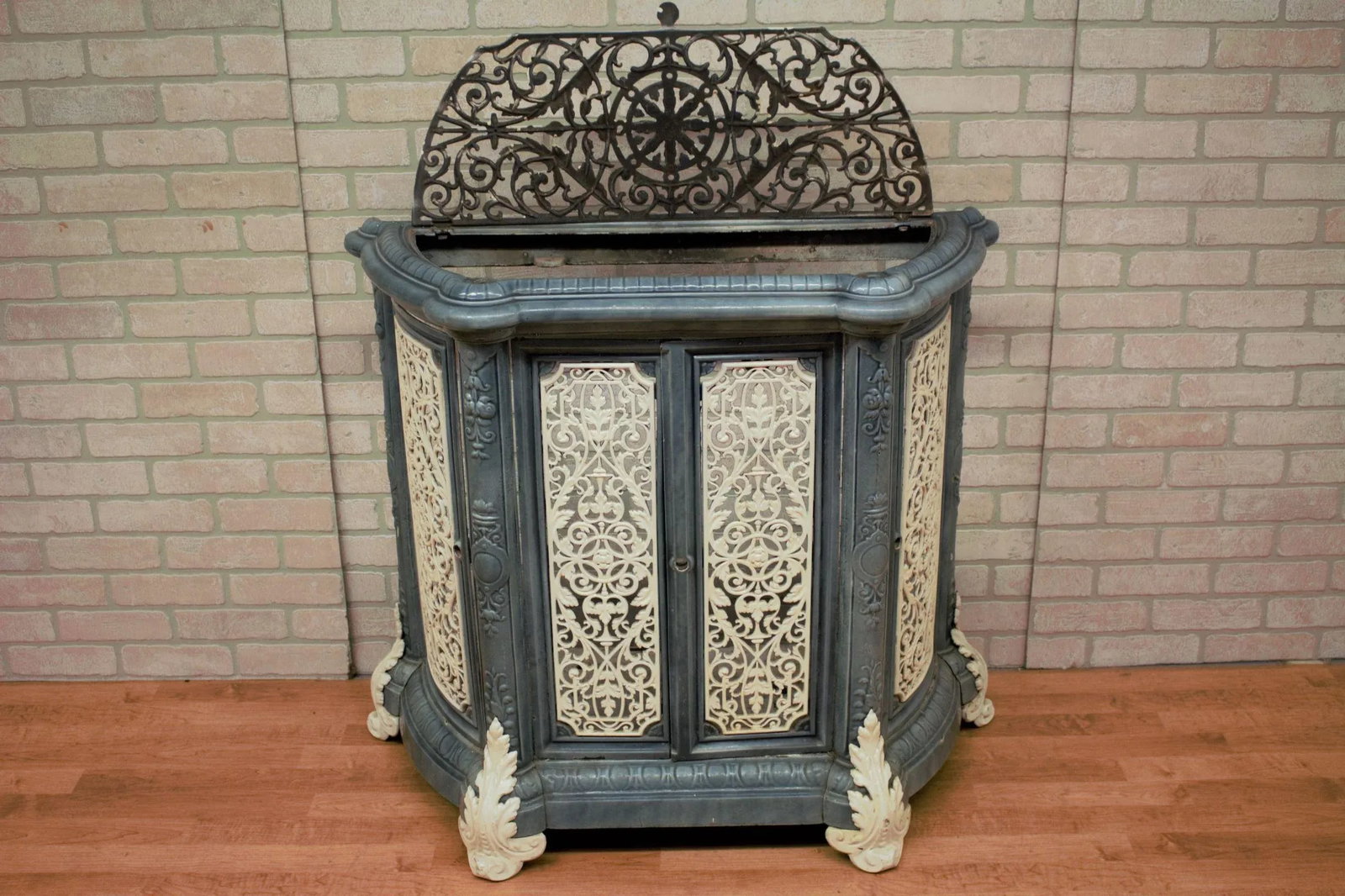 Antique French Victorian Radiator Cover - 8