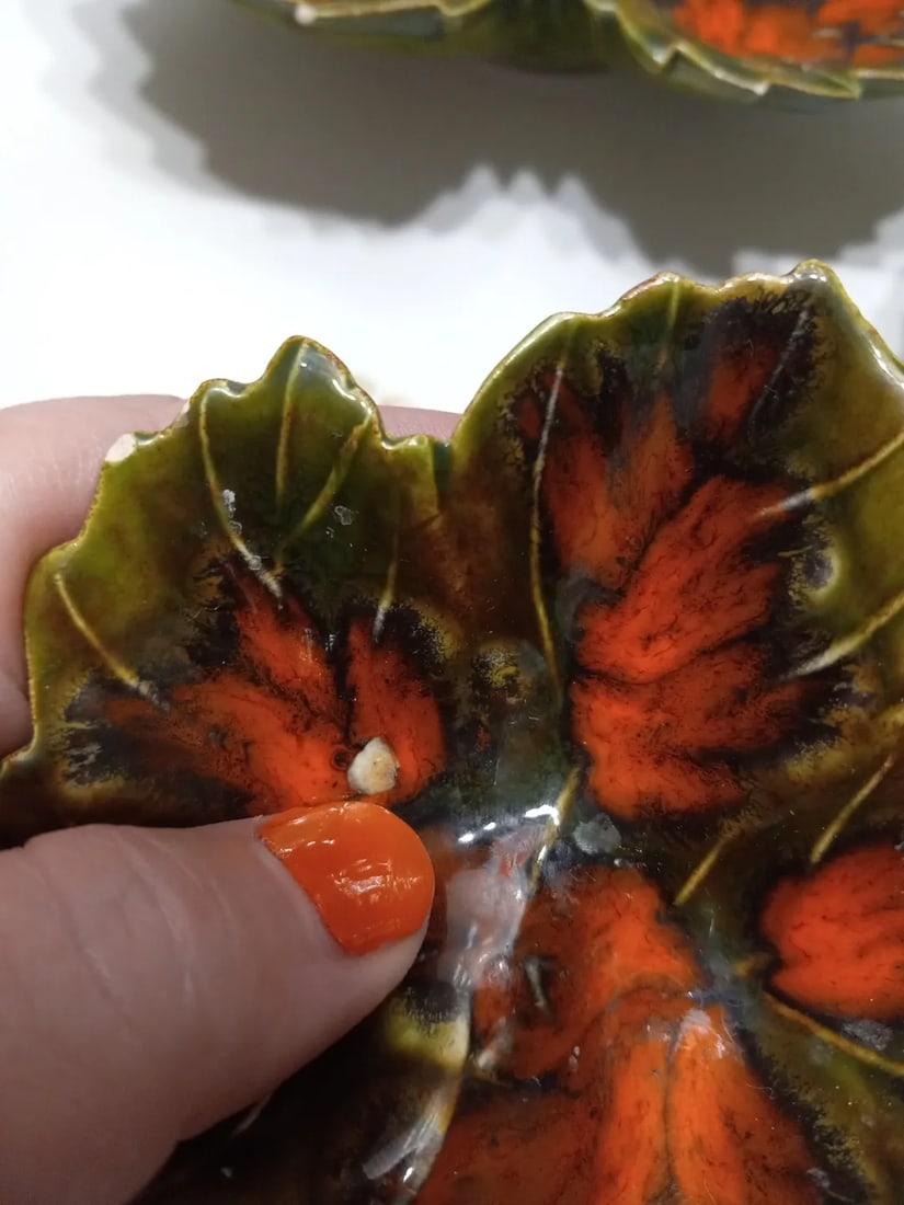 Vintage 1975 Hand Painted Glazed Fall Leaves Nesting Serving Dishes- Set of 4 - 3