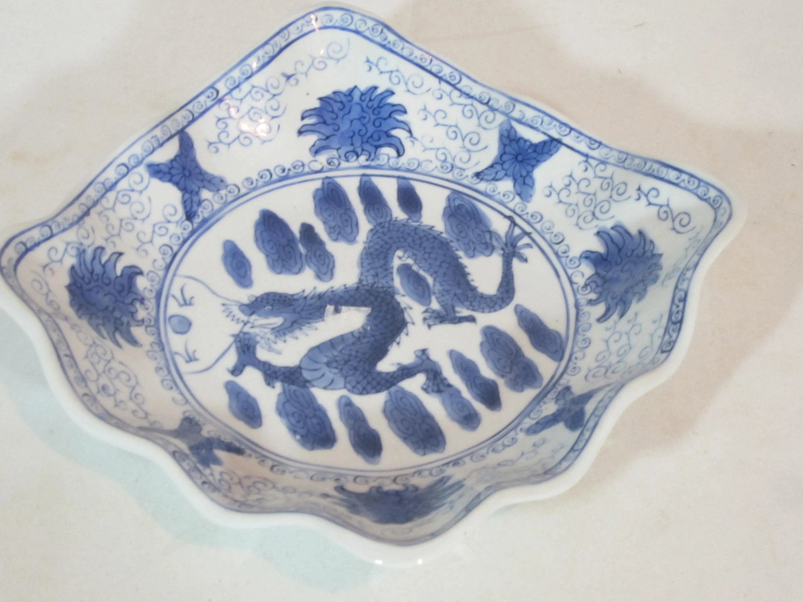 1990s Asian Porcelain Dragon Bowl - 2