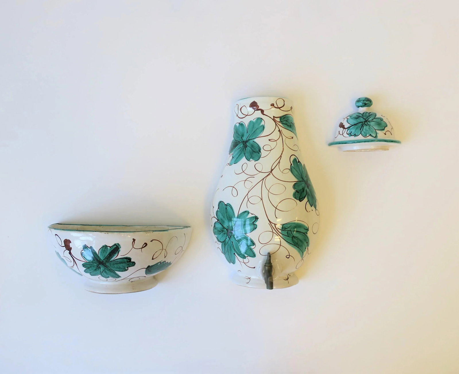 Italian Terracotta Ceramic Wall Fountain - 4