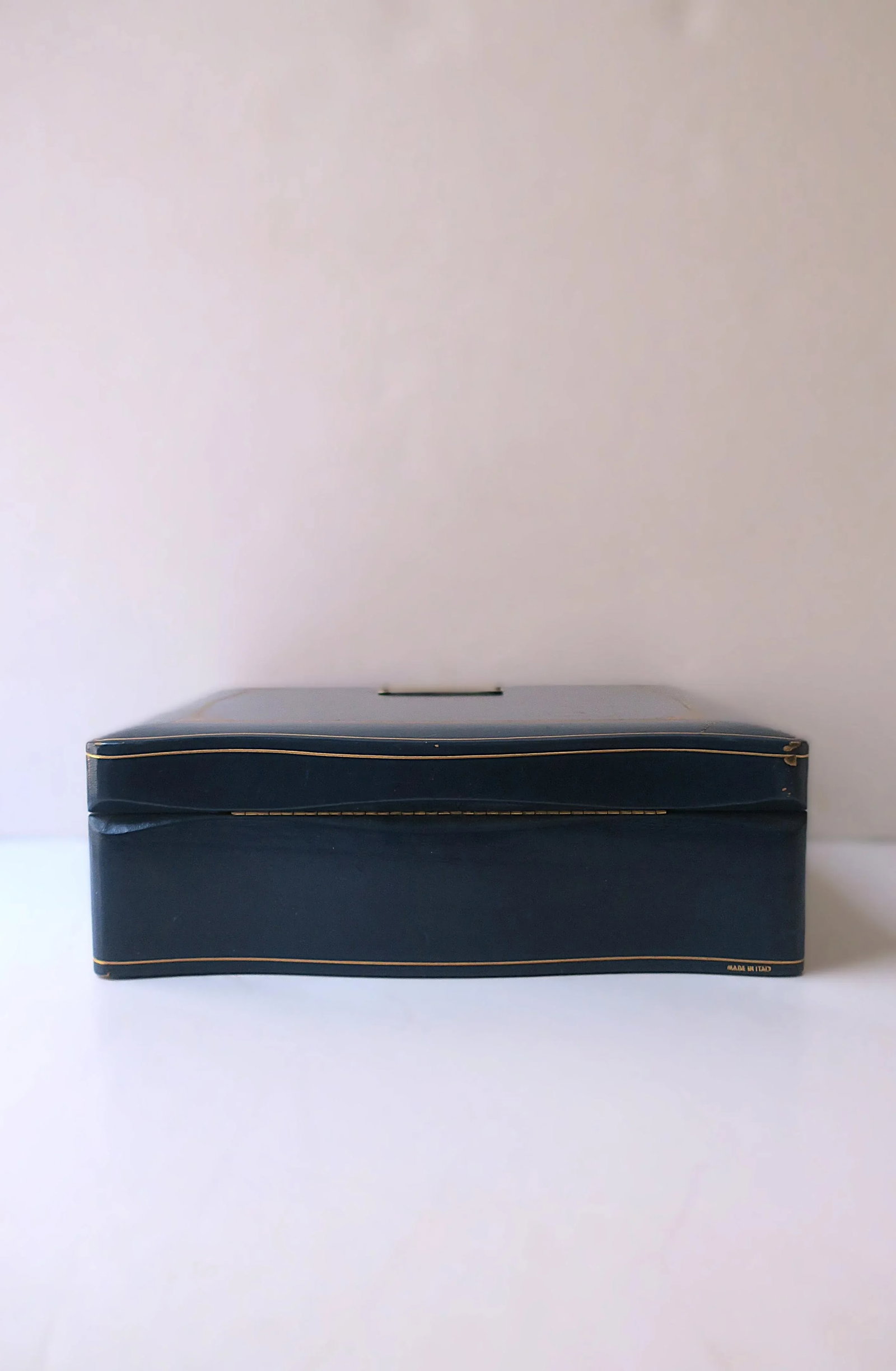 Italian Leather Jewelry Box With Tray, Large - 11