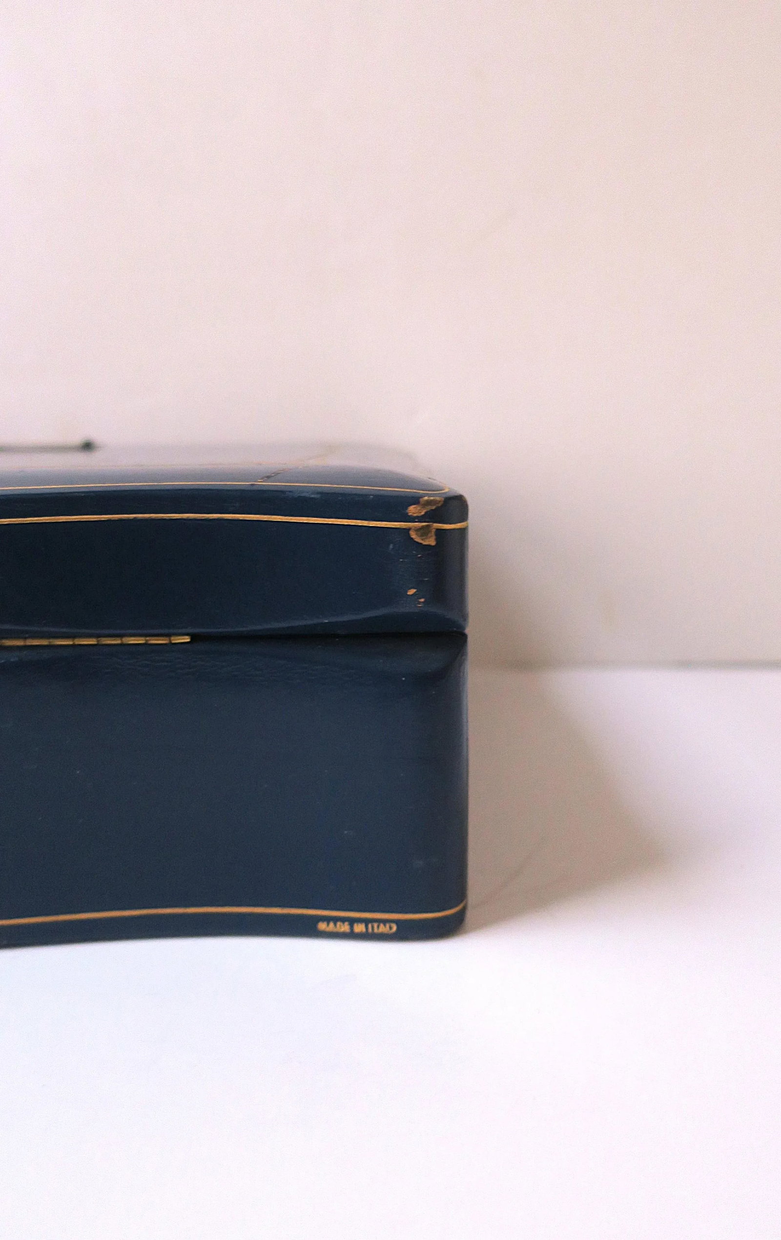 Italian Leather Jewelry Box With Tray, Large - 12