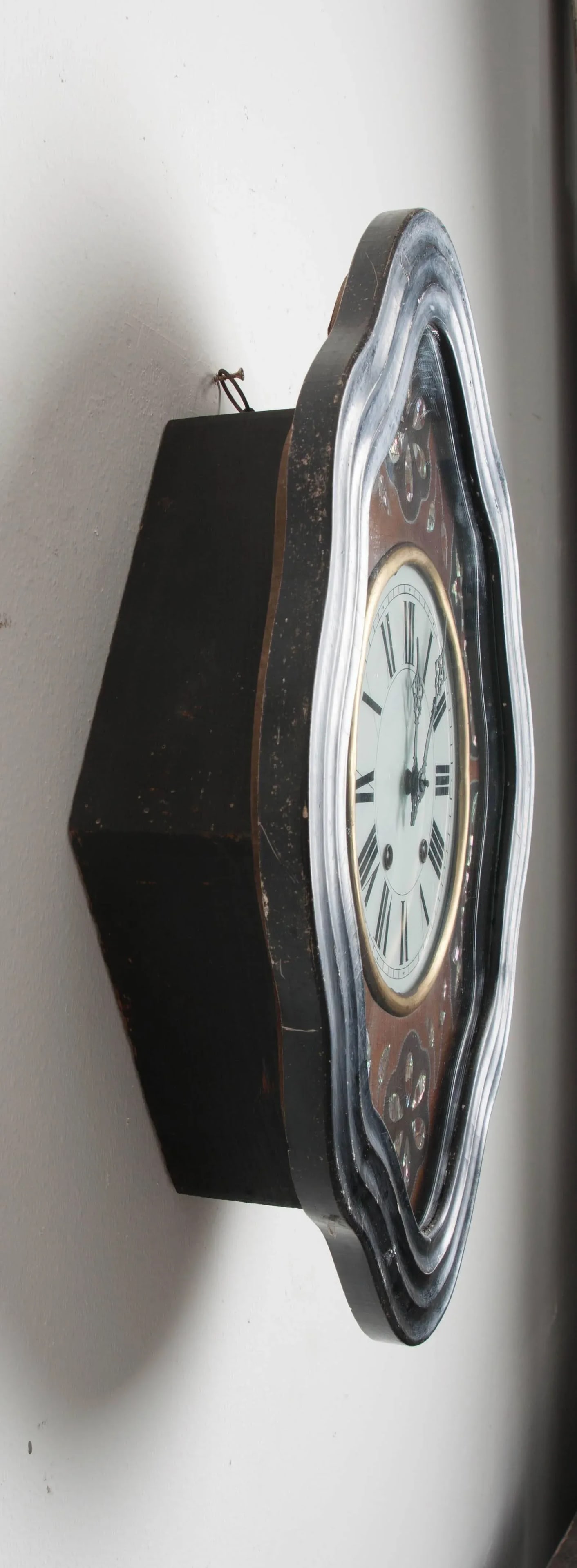 French 19th Century Napoleon III Mother-of-Pearl Inlay Wall Clock - 7
