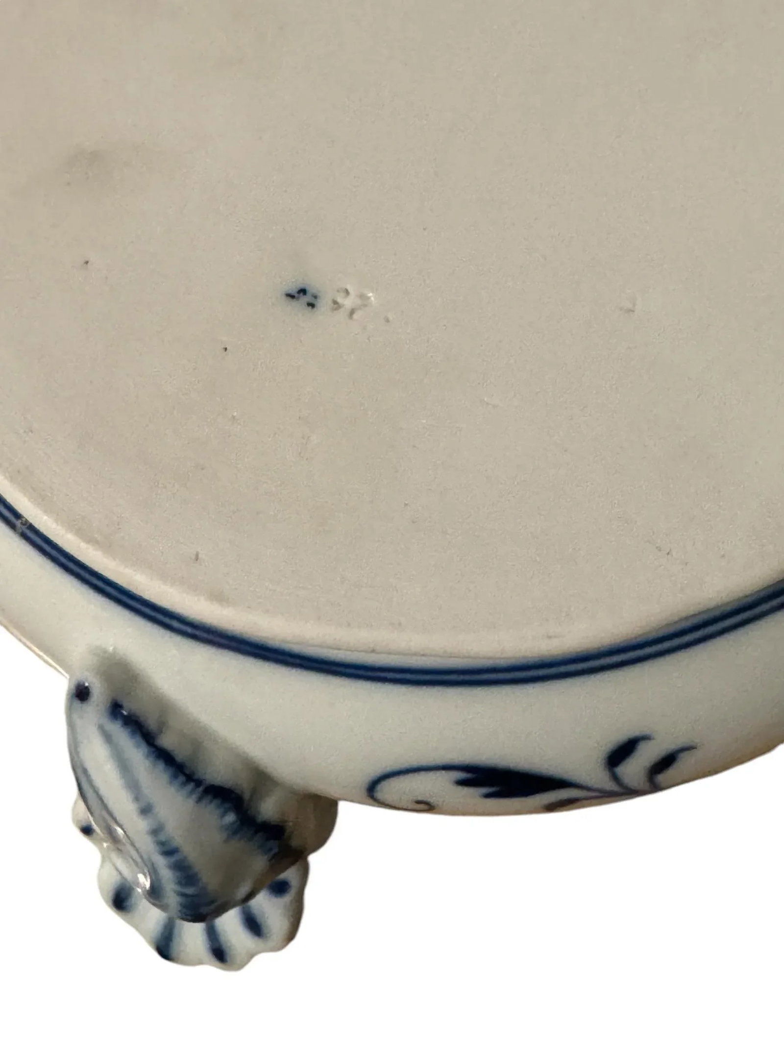 Antique Meissen Blue Onion Soup Tureen - 11