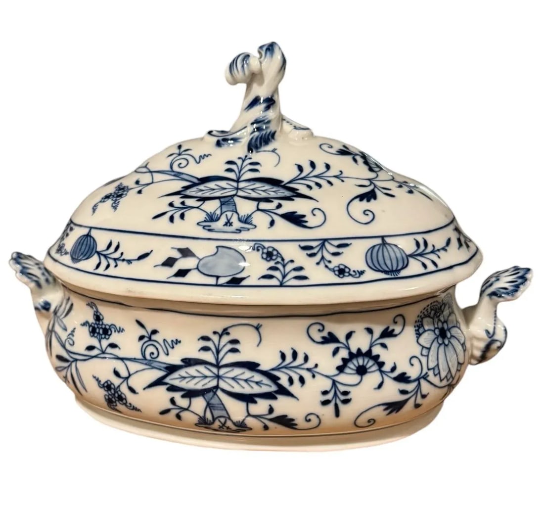 Antique Meissen Blue Onion Soup Tureen - 4