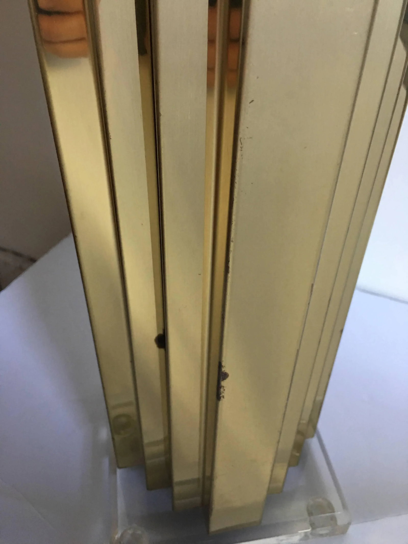 Skyscraper Brass and Lucite Table Lamp - 10
