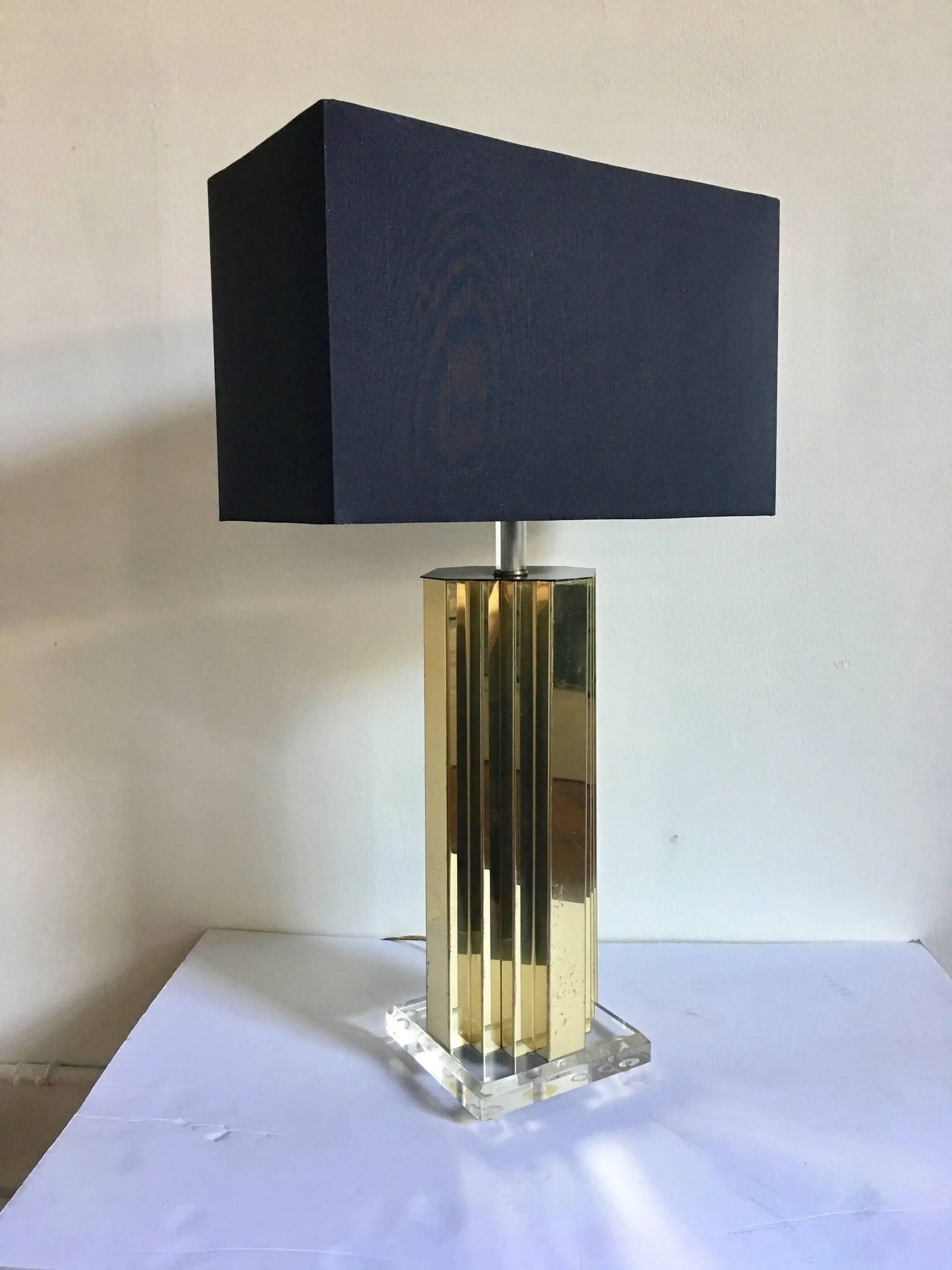 Skyscraper Brass and Lucite Table Lamp - 2