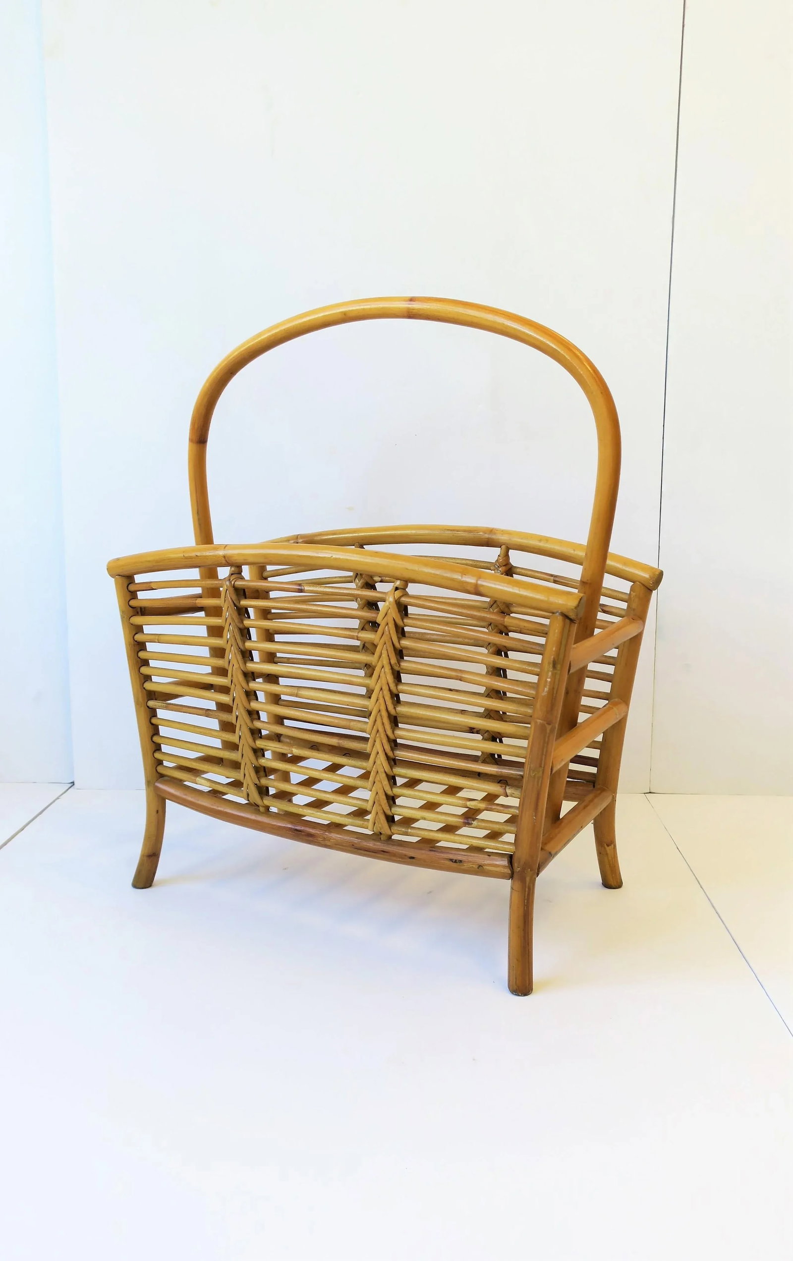 Wicker Rattan Bamboo Magazine Rack or Holder, Circa 1970s - 7