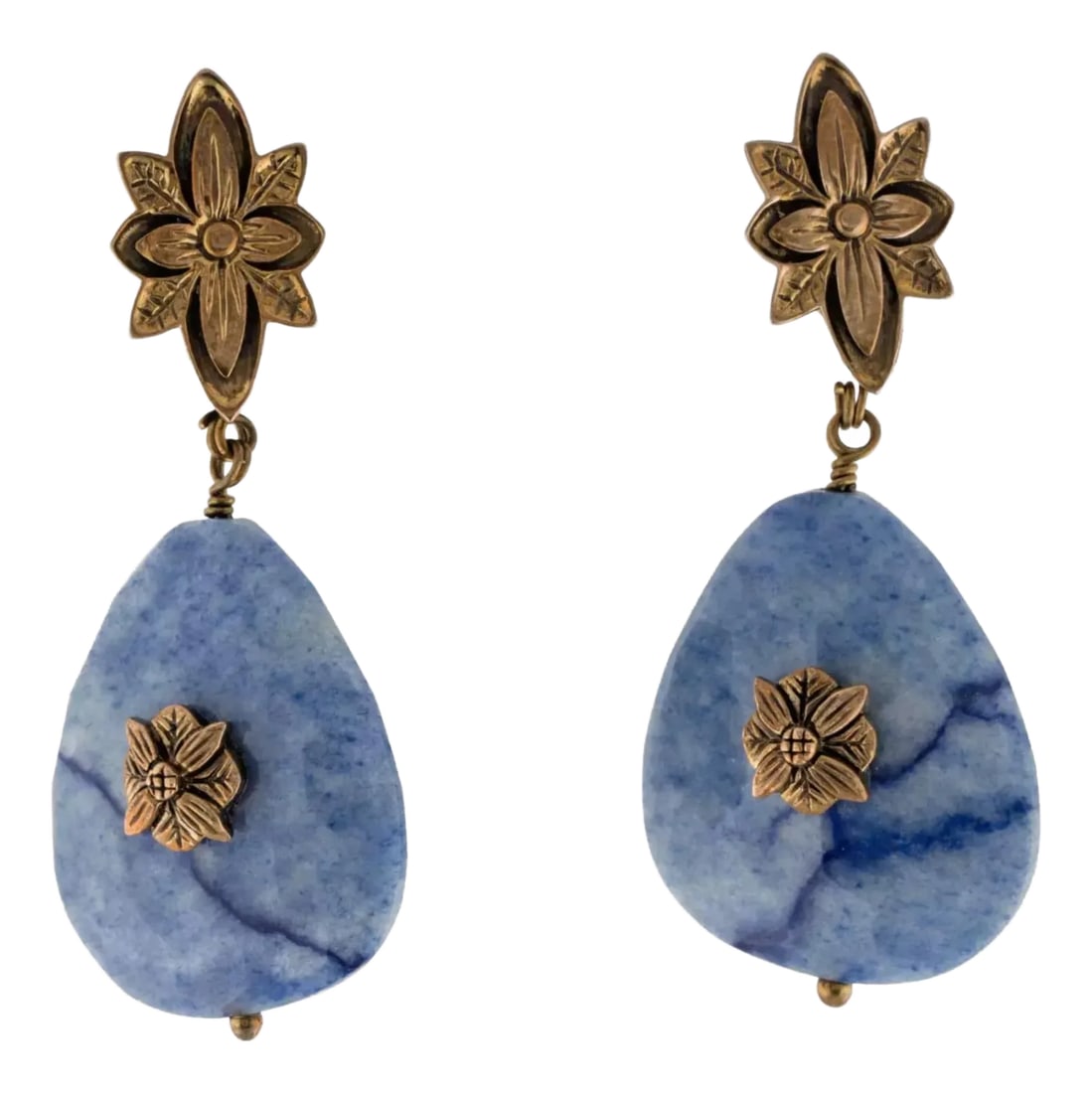 Early 21st Century Stephen Dweck Earrings Sterling Silver 925 Quartzite Denim Blue Gemstone - 2 Piec: Part of the "Denim Gem Collection", these drop earrings are designed by Stephen Dweck and boast a stunning setting of large quartzite gemstones in blue, chosen for their rich color, natural