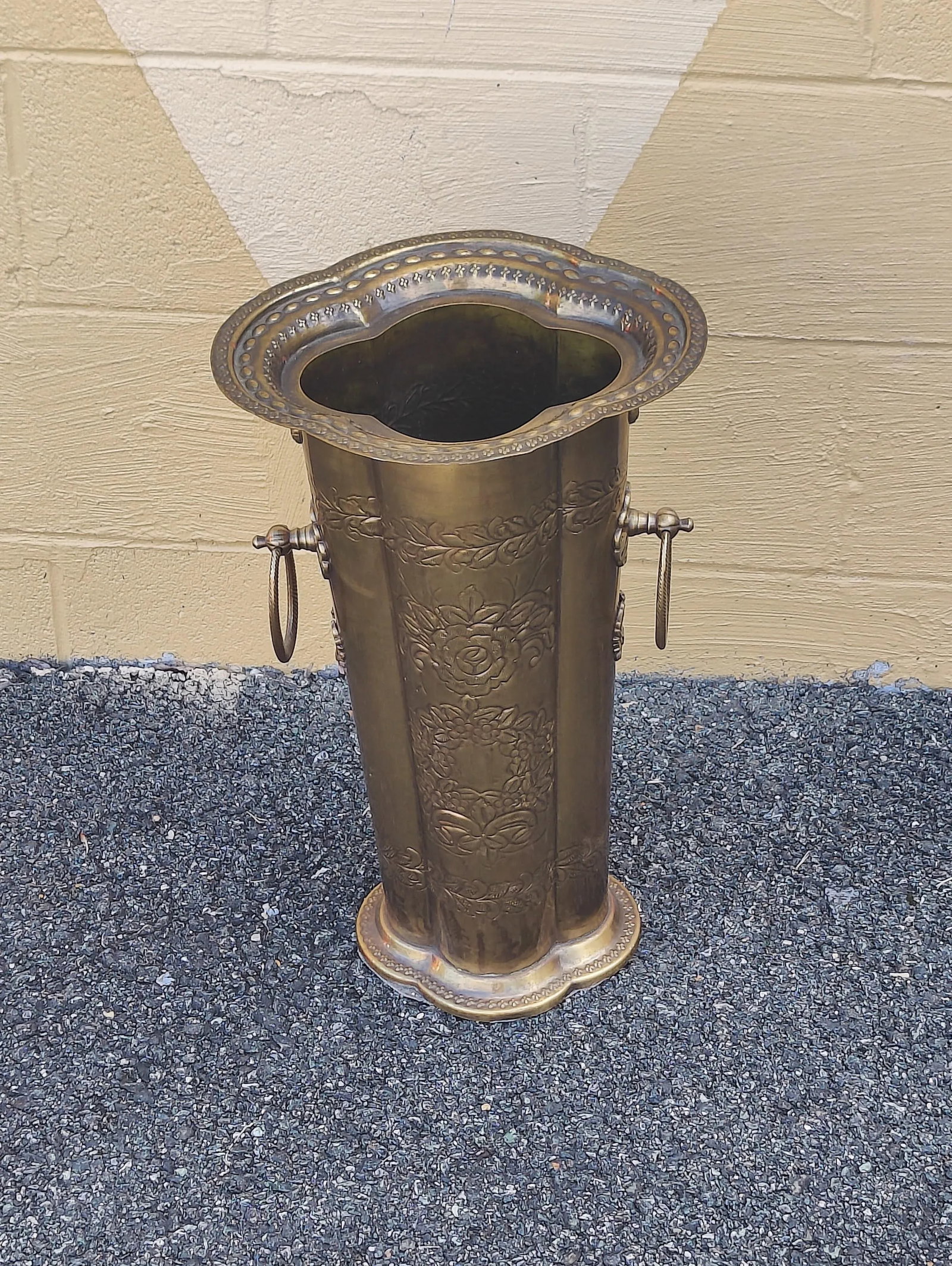 Vintage Umbrellas Bucket/Stand - 10