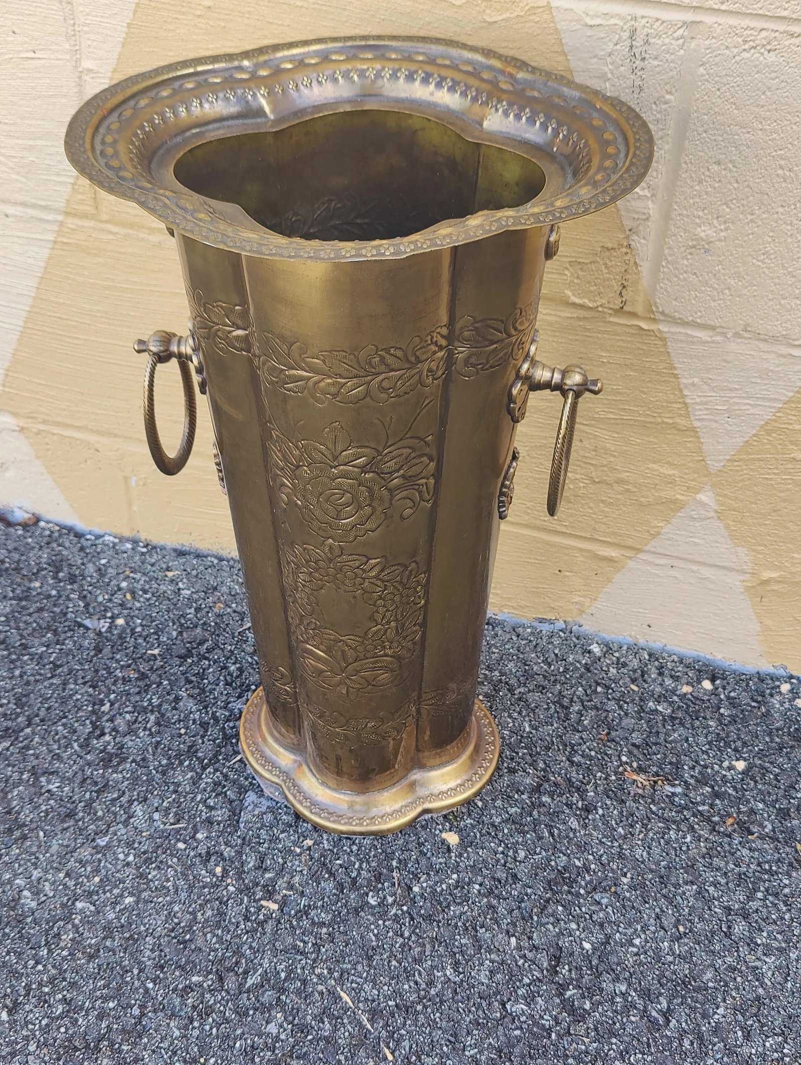 Vintage Umbrellas Bucket/Stand - 7