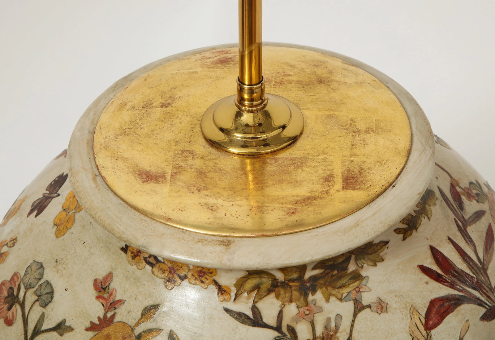 18th Century Northern Italian Lacca Povera Terracotta Vase Lamp - 5