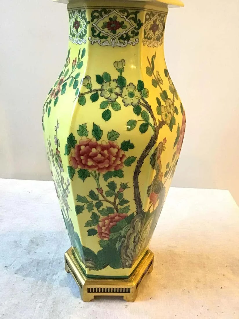 1960s Hand Painted Ceramic Peacock Table Lamps On Brass Bases - A Pair - 8