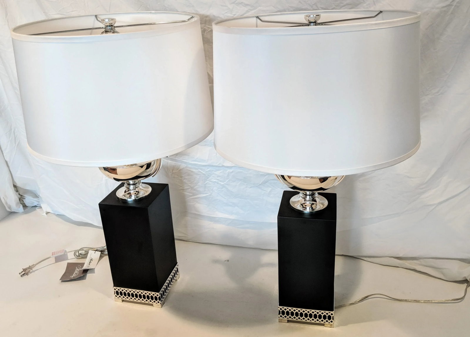 Regency Estate Robert Abbey Williamsburg Tucker Chrome and Ebony Wood Lamps - a Pair (2) - 6