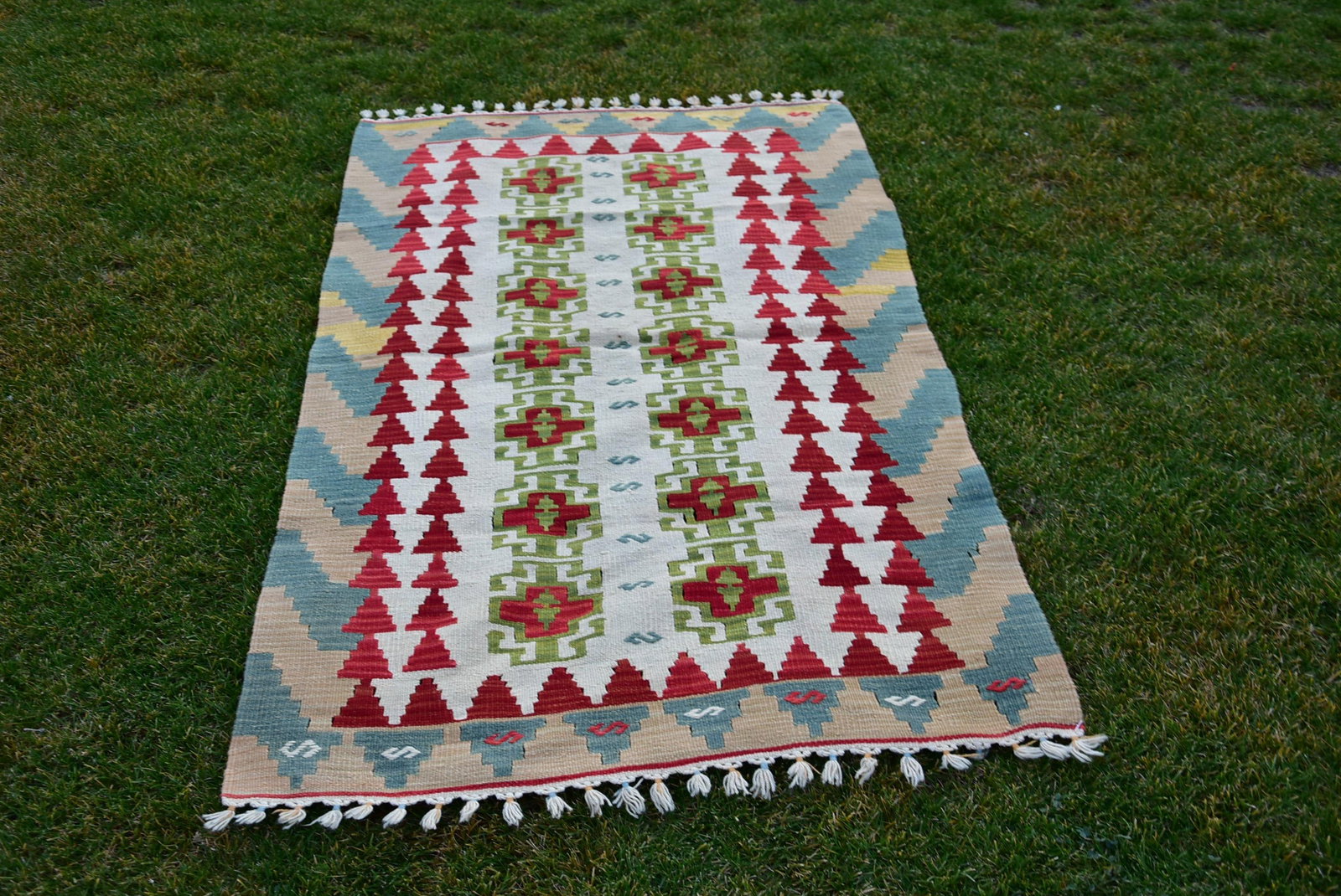 Mid 20th Century Vintage Baby Blue Floral Design Turkish Kilim Rug - 11