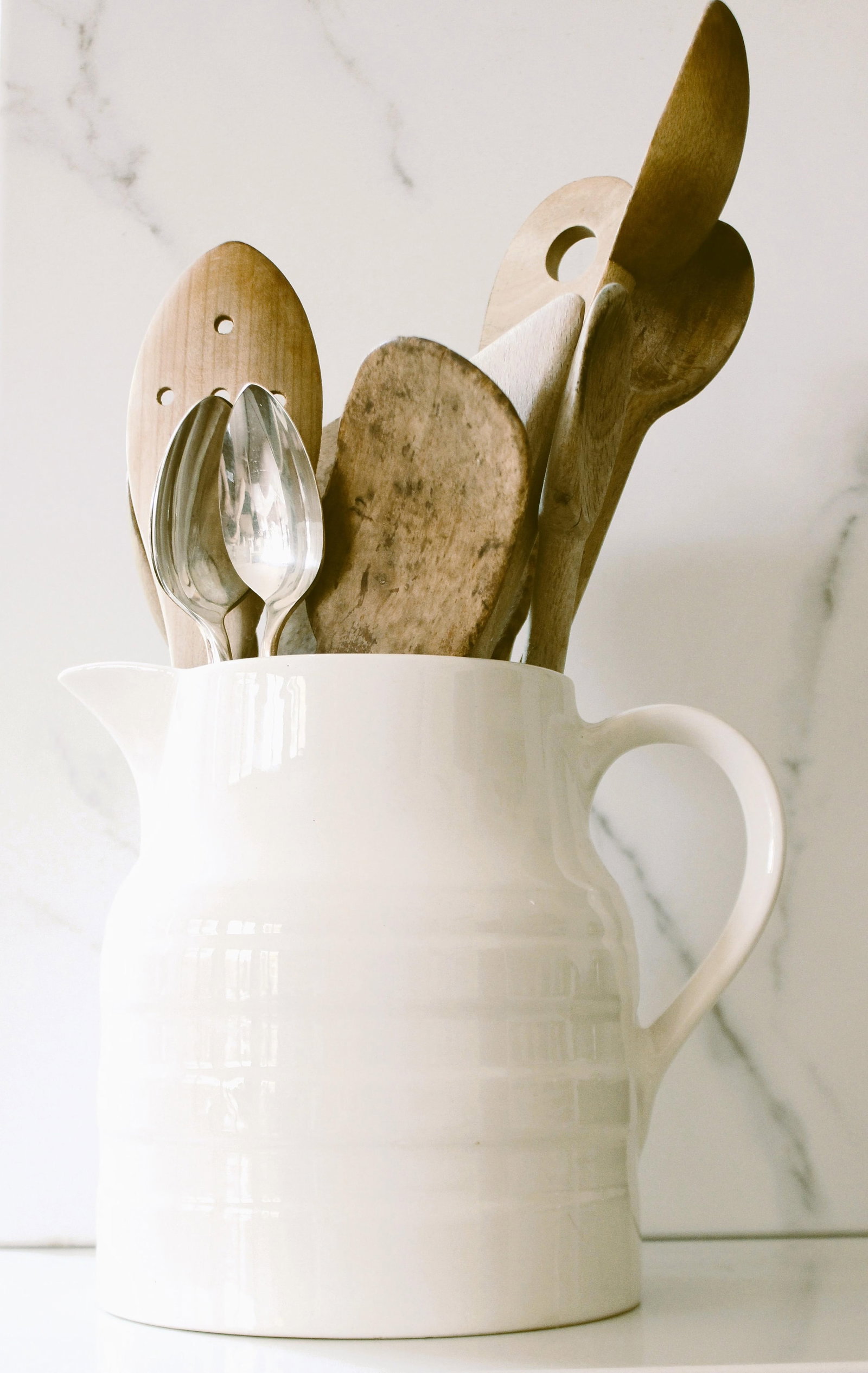 Early 20th C. English "Lord Nelson" Ironstone Pitcher 4Pint - 2