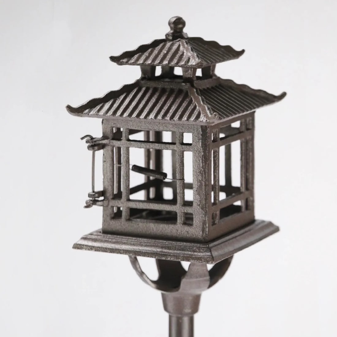 Oriental Style Iron Floor Candle Lamp - 2