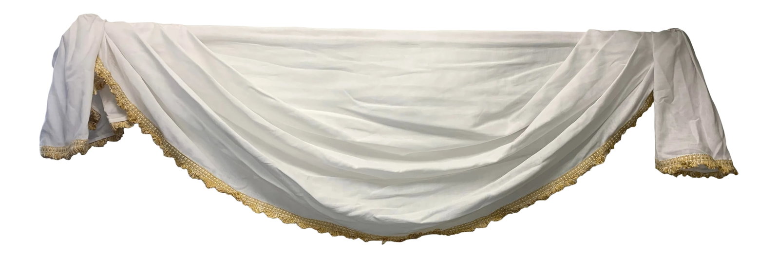 A Pair of Brunschwig & Fils Cotton Sheer Valance Trimmed With a Scallop Tape: Brunschwig & Fils White Cotton Sheer Valance trimmed with a Scallop tape on a 3 inch board. This just needs a good steam, then it will look wonderful on any window! Width: 48 inches Drop: 17 inches