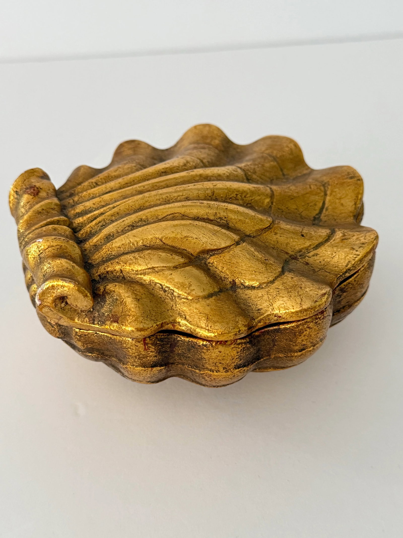 Vintage Gilt Shell Covered Ceramic Box - 4
