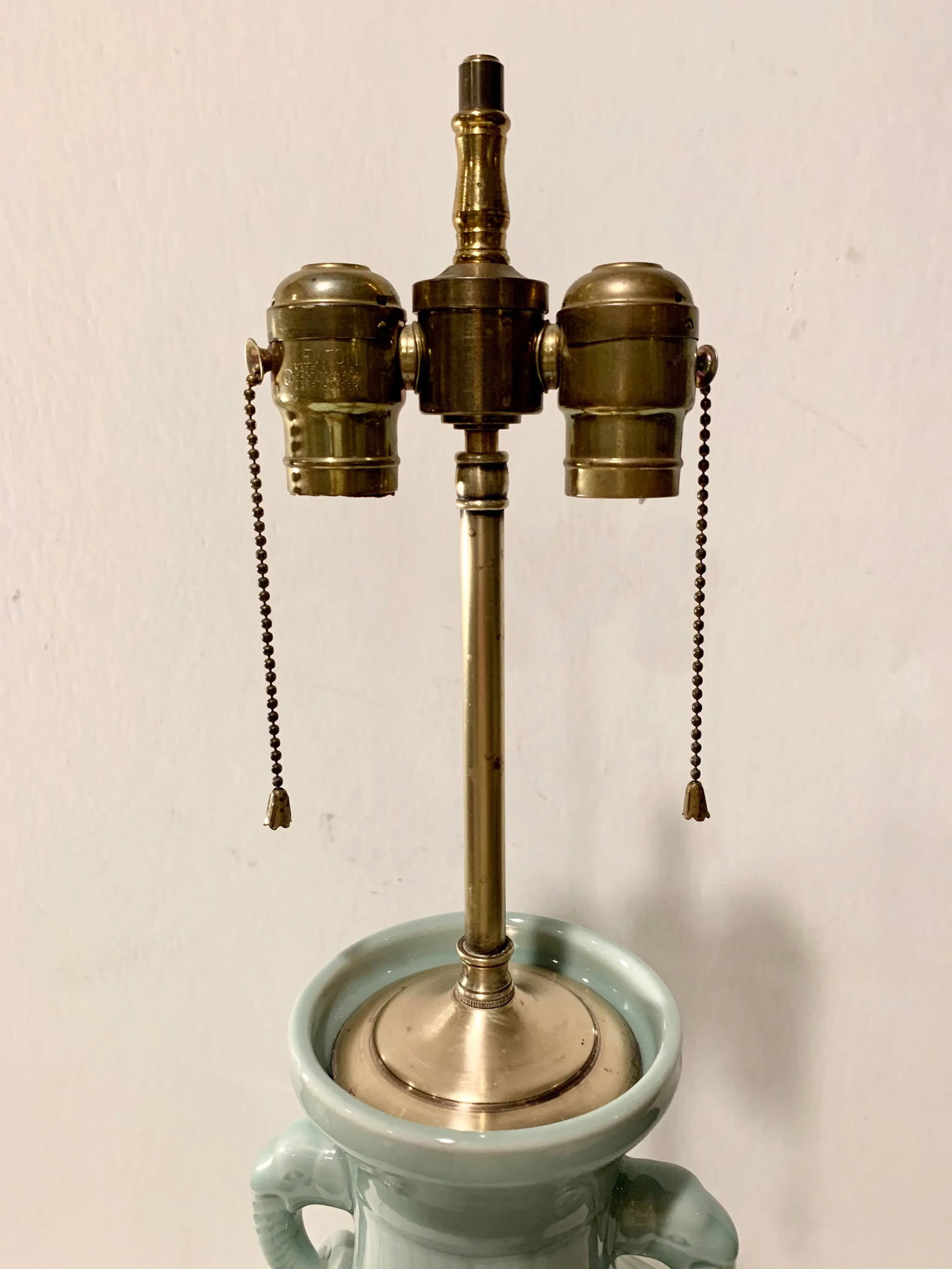 Antique Asian Adjustable Porcelain Double Socketed Lamp - 3