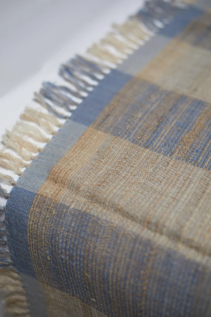 Featured in The 2020 San Francisco Decorator Showcase - Handwoven Silk & Wool Throw Blanket - 4