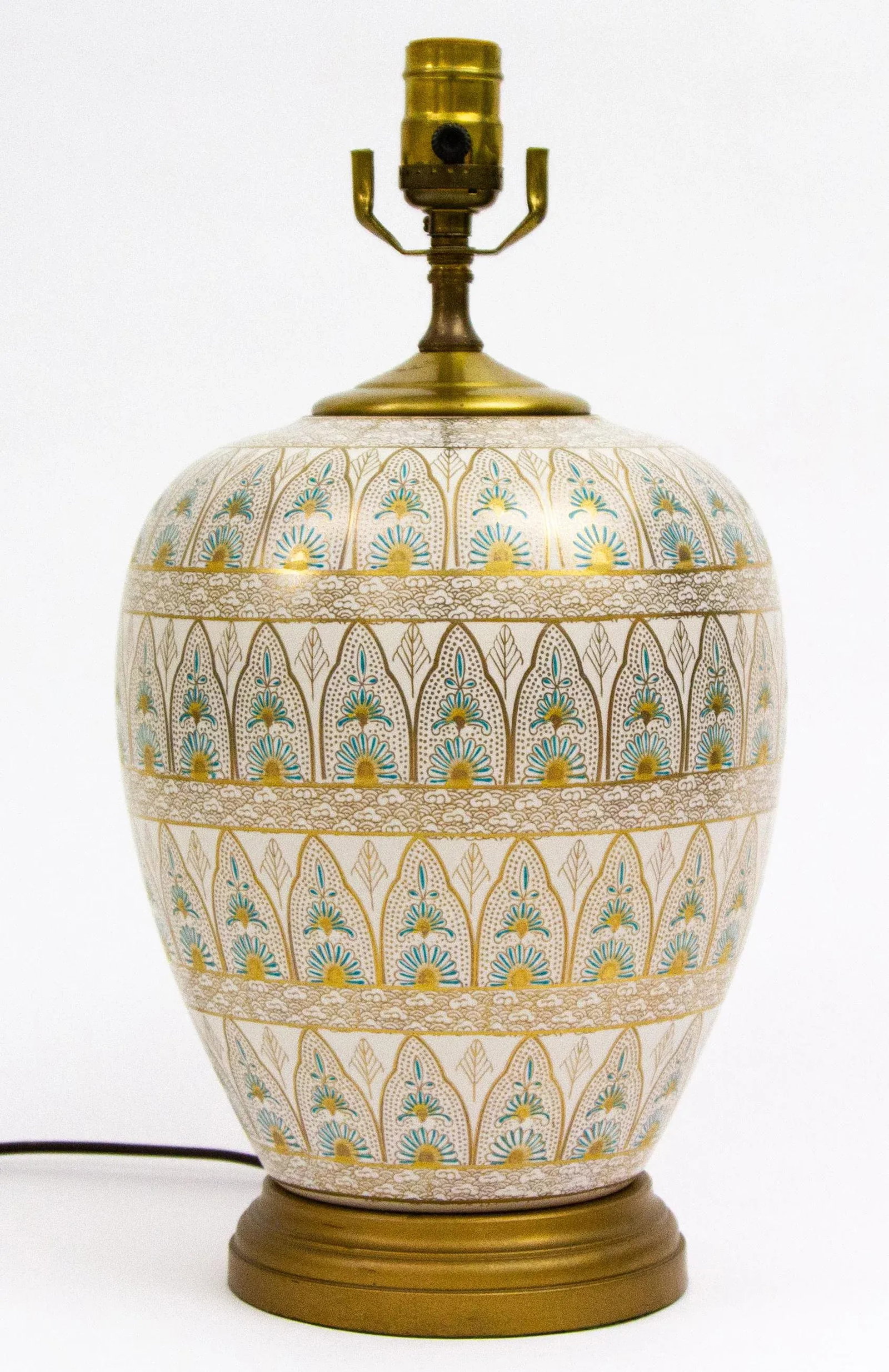 1980s Modern Japanese Signed Hand Painted Porcelain Lamp - 7