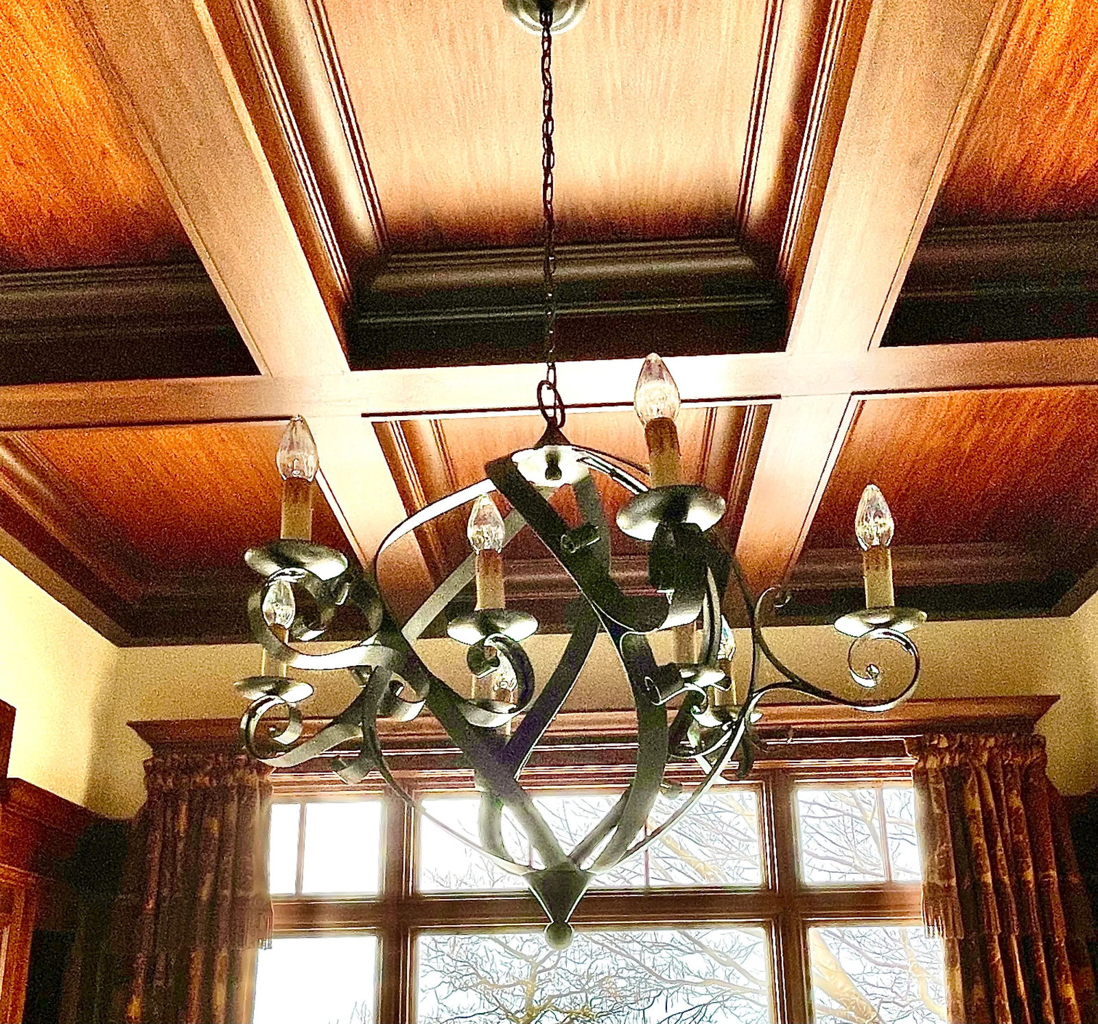 Grammercy Chandelier From Currey & Company - 5