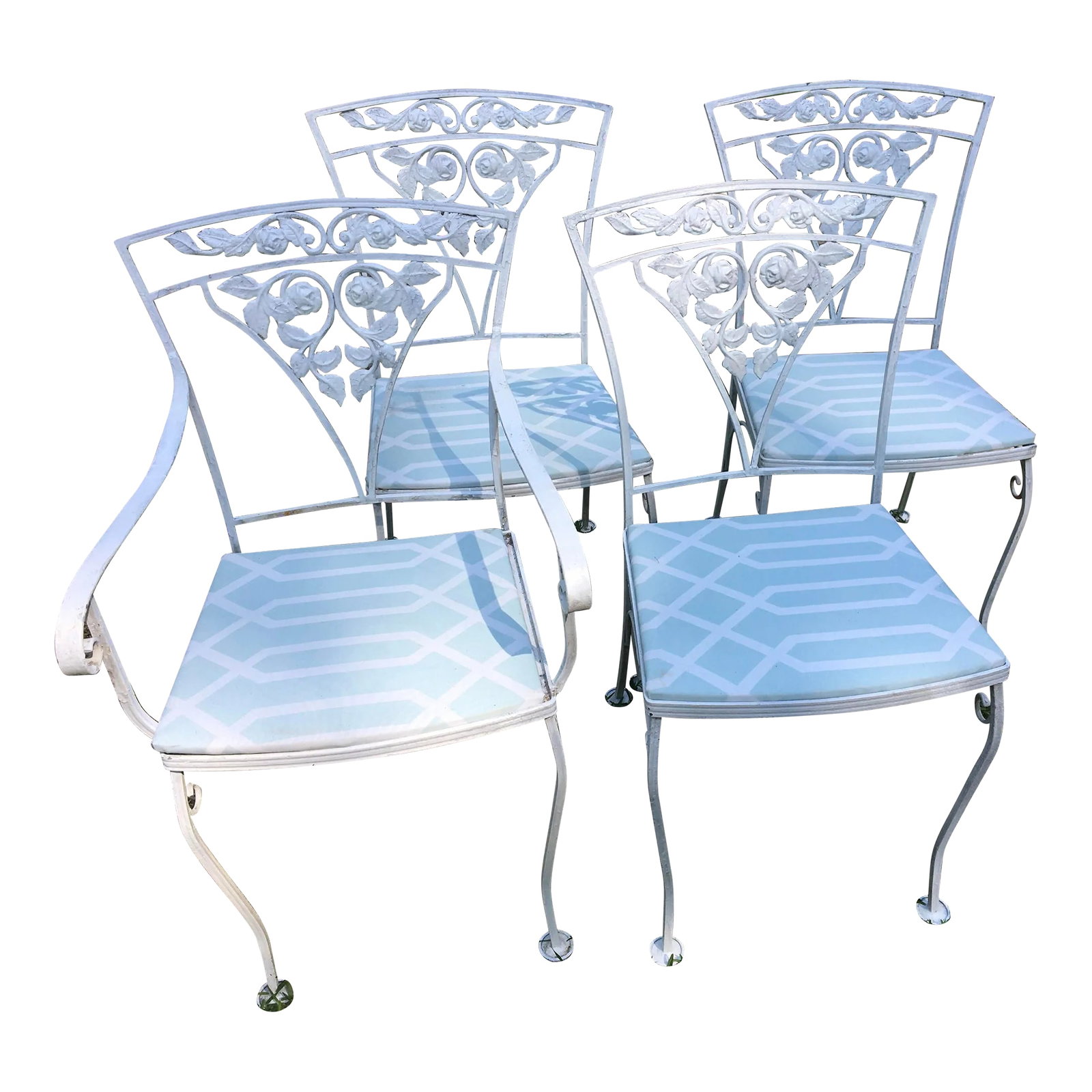 Vintage Meadowcraft Wrought Iron Dining Chairs - Set of 4: This Meadowcraft vintage set is just beautiful! Featuring three side chairs and a matching armchair, this set is made from wrought iron, sturdy, but not so heavy you can't move it around the garden.