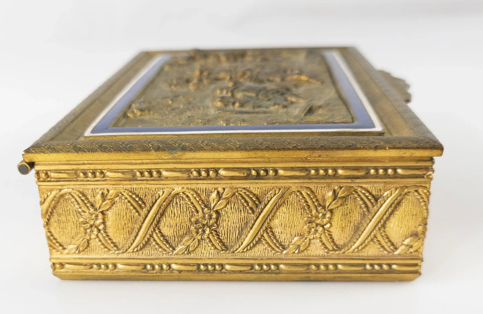 French Gilt Bronze and Enamel Cigarette or Trinket Box - 7