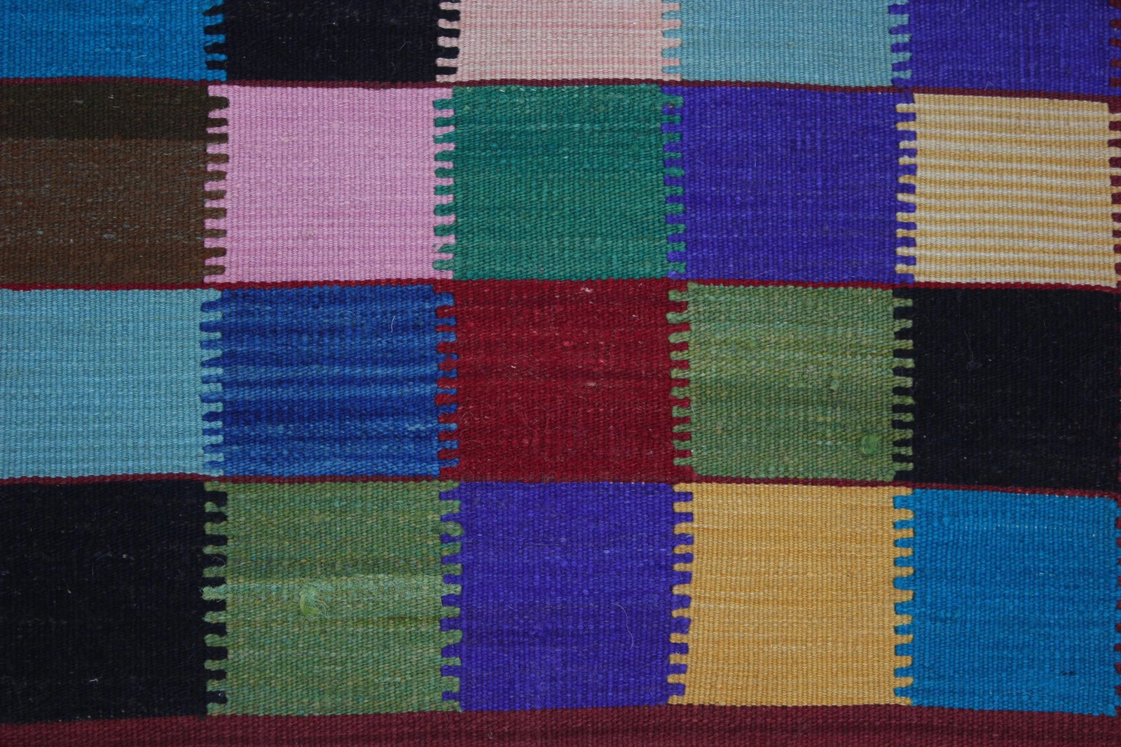 1960s Vintage Turkish Hand Knotted Rainbow Geometric Kilim Rug - 11
