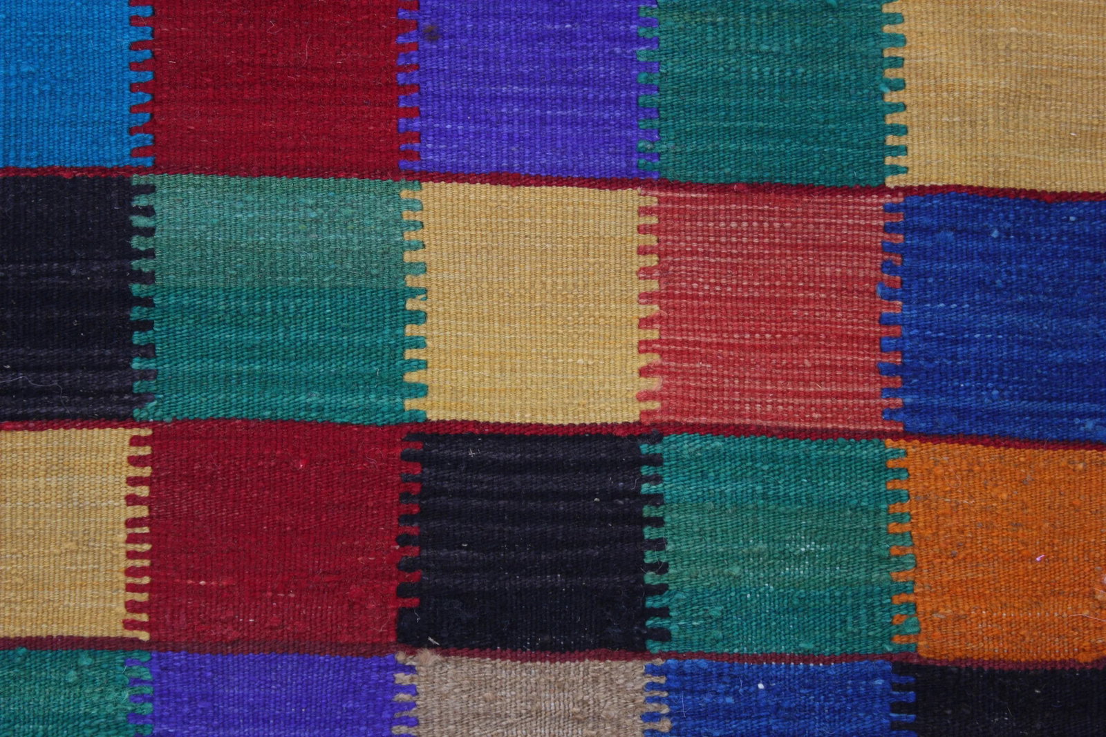 1960s Vintage Turkish Hand Knotted Rainbow Geometric Kilim Rug - 7