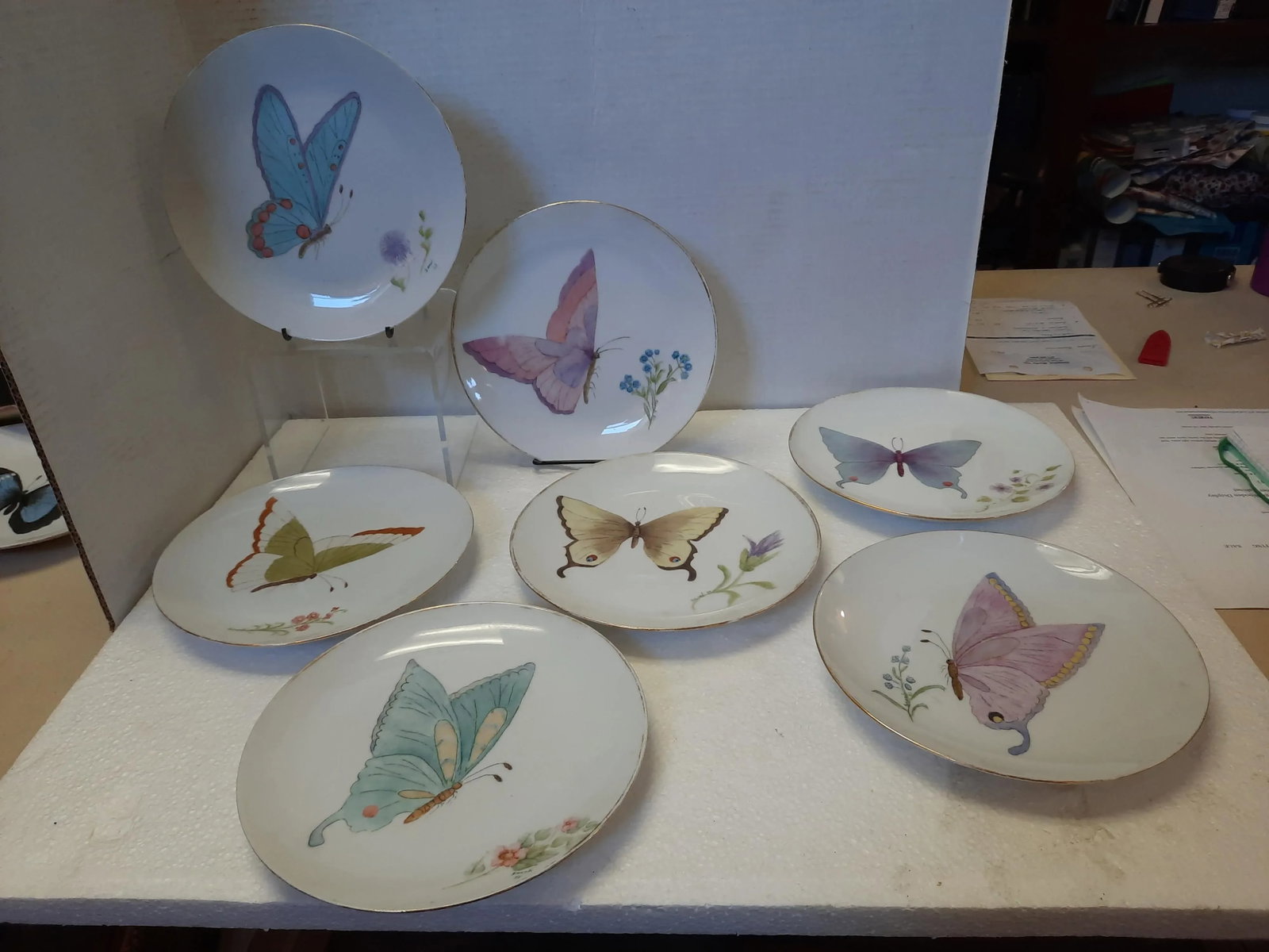 1980s Painted Plates - Set of 7 - 11