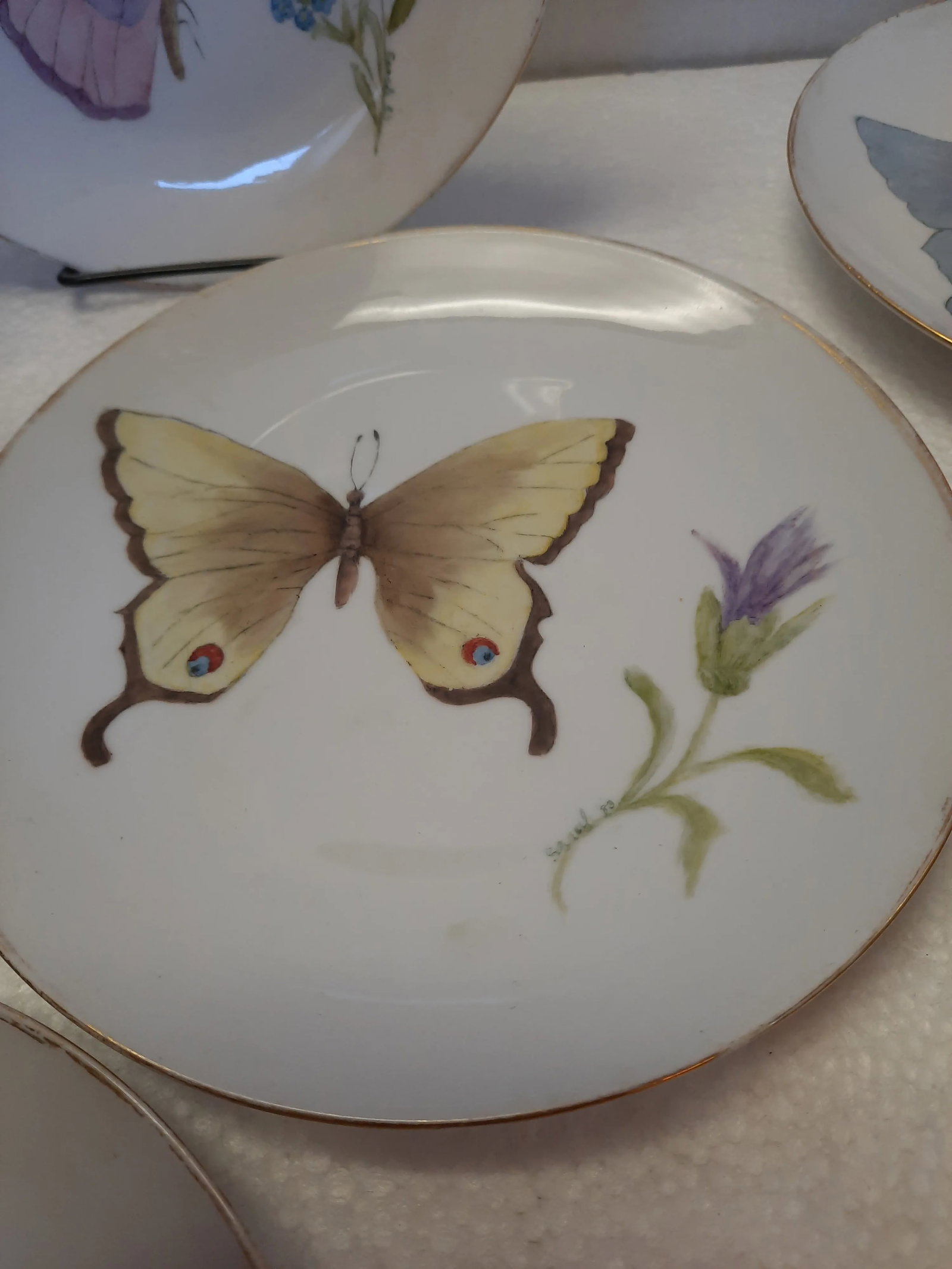 1980s Painted Plates - Set of 7 - 4