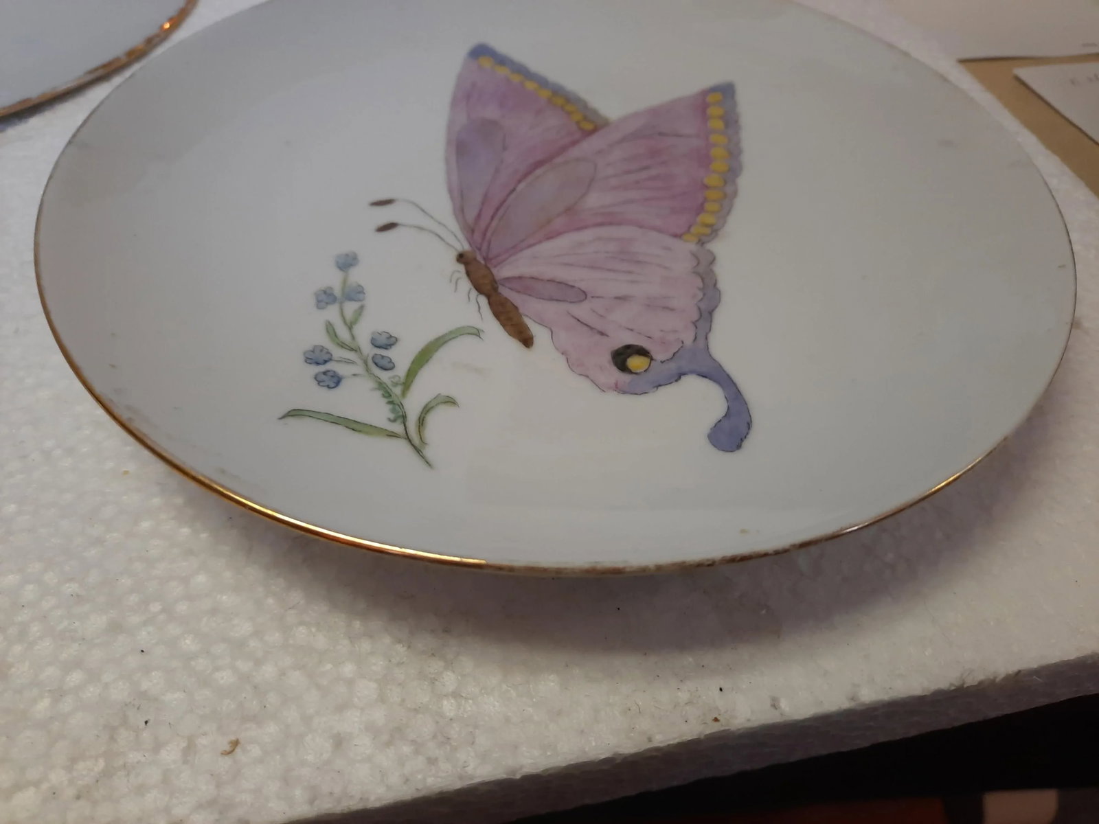 1980s Painted Plates - Set of 7 - 8