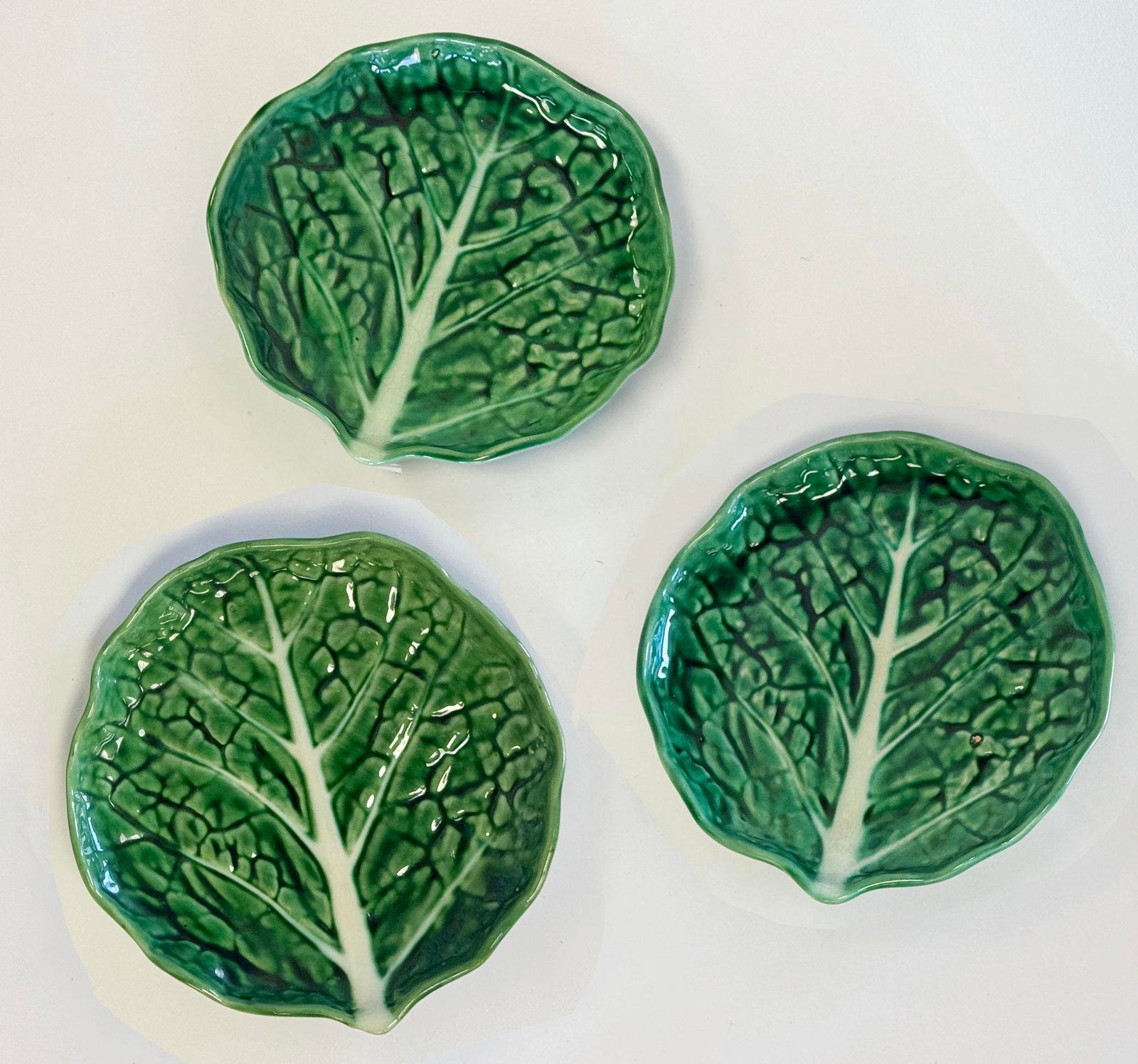 Vintage Bordallo Pinheiro Style Cabbage Leaf Plates, Set of 3 - 2