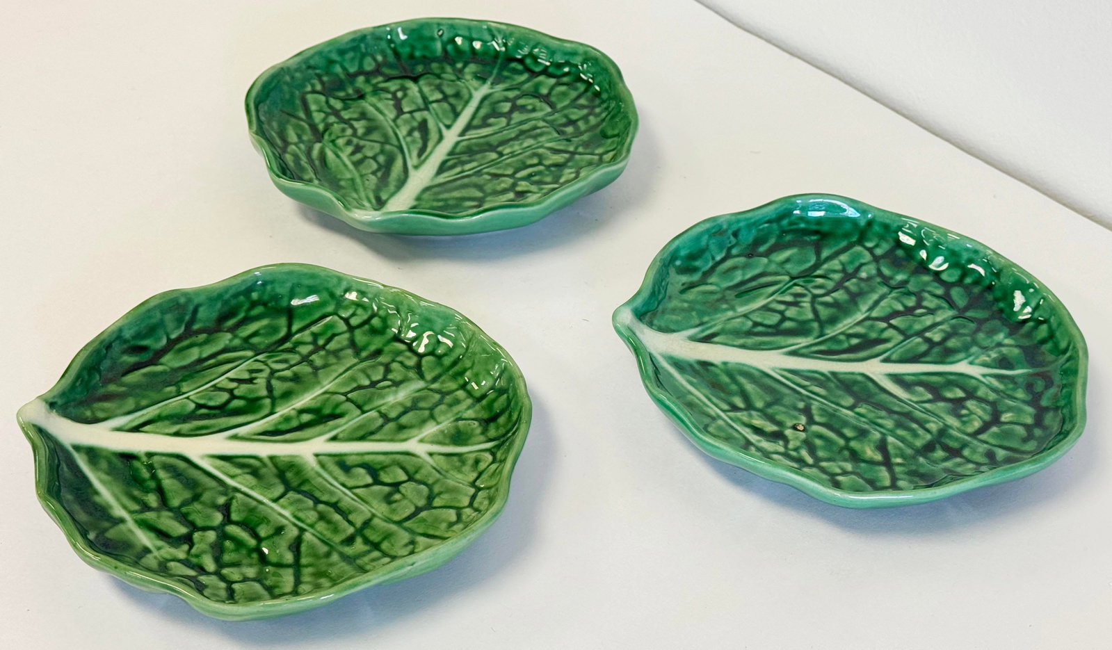 Vintage Bordallo Pinheiro Style Cabbage Leaf Plates, Set of 3 - 5