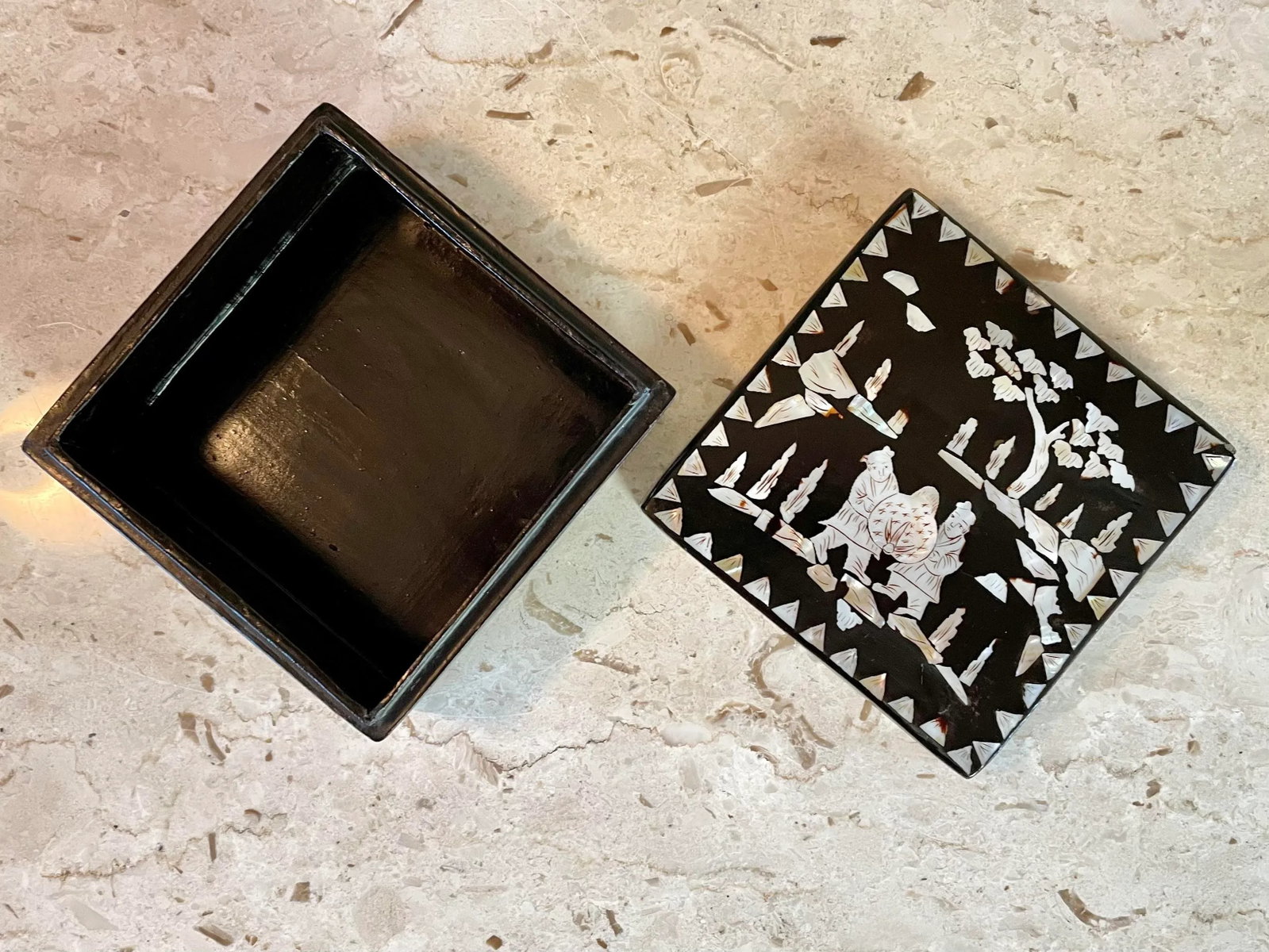 Antique Chinese Mother-of-Pearl Black Lacquer Wood Box - 7